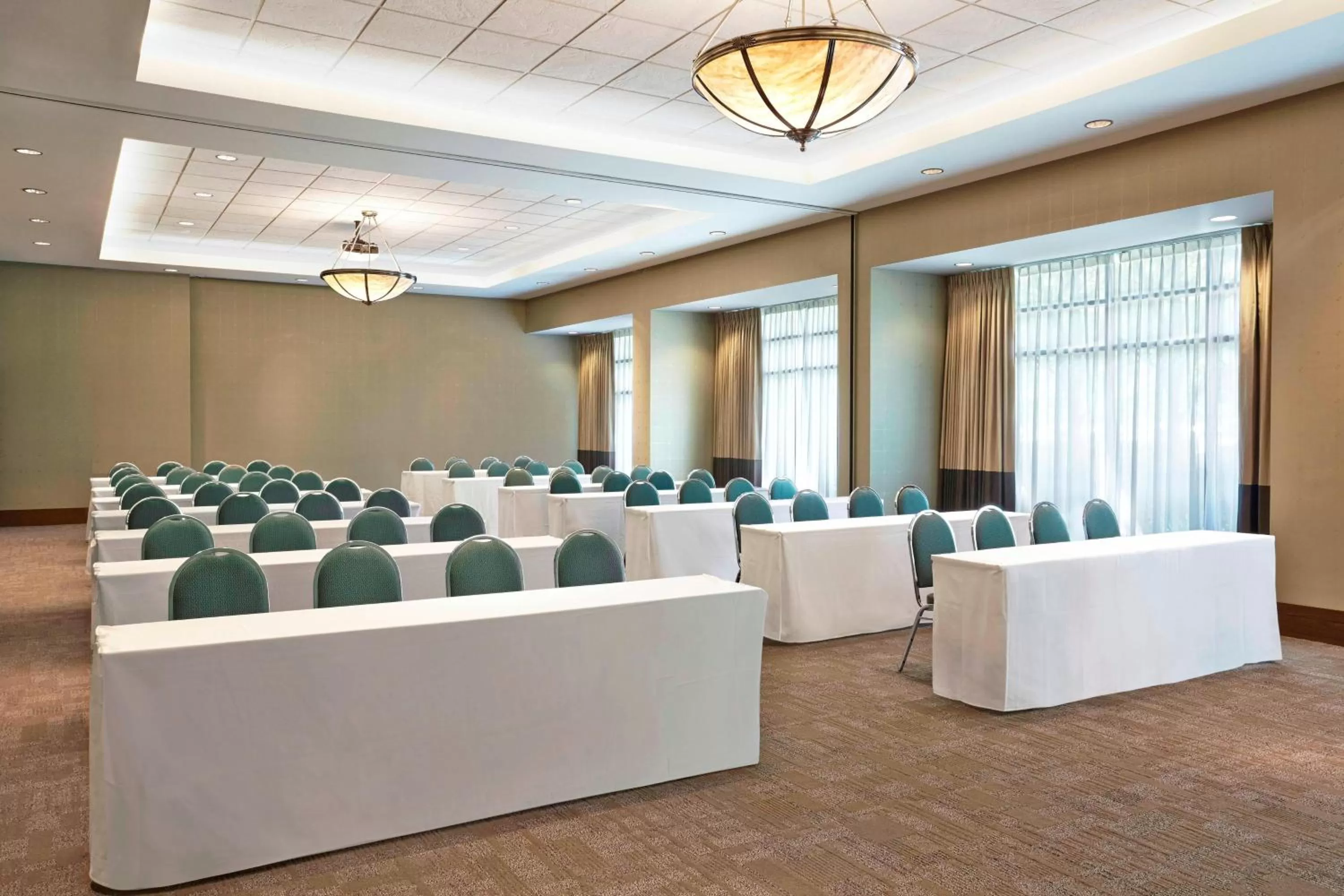 Meeting/conference room in Grand Park Hotel Vancouver Airport, an Ascend Collection Hotel