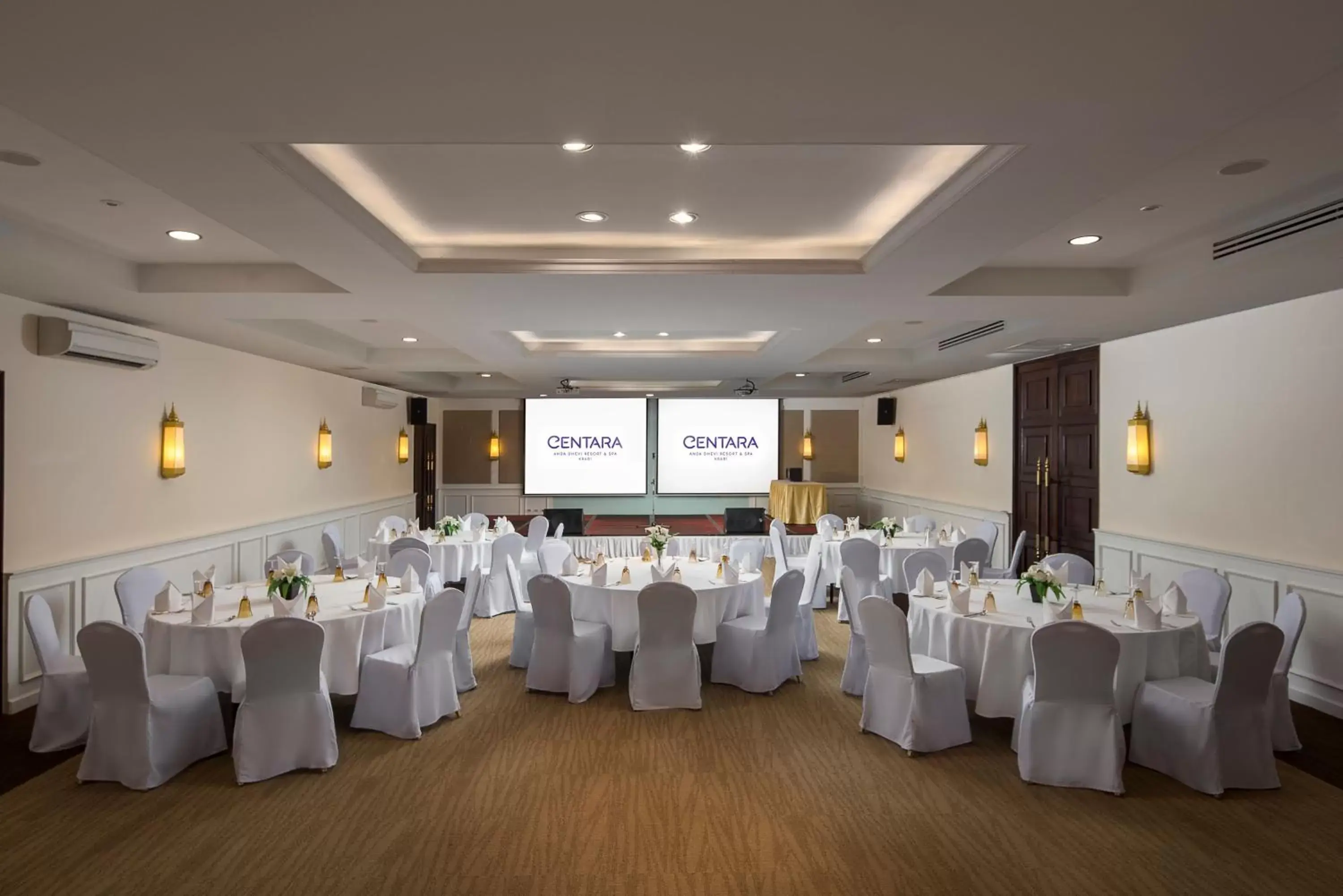 Banquet Facilities in Centara Anda Dhevi Resort and Spa - SHA Plus