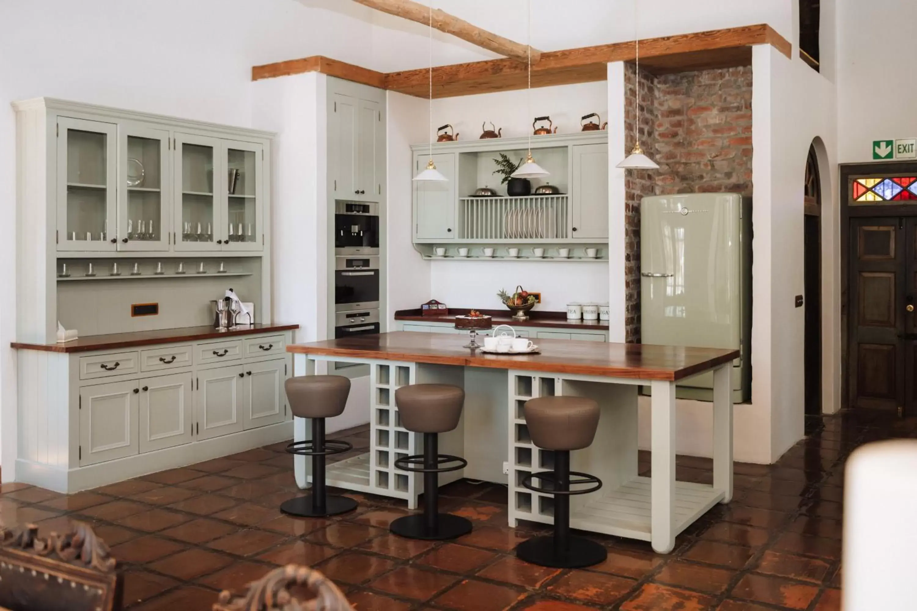 Kitchen or kitchenette, Kitchen/Kitchenette in Adara Palmiet Valley Luxurious Boutique Farm Hotel