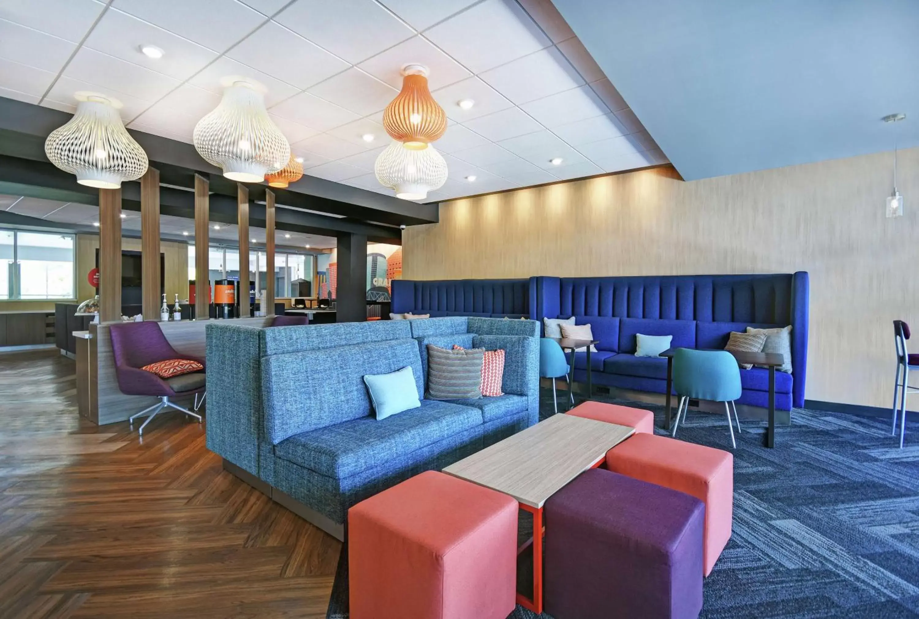 Lobby or reception, Lounge/Bar in Tru By Hilton Grand Rapids Airport