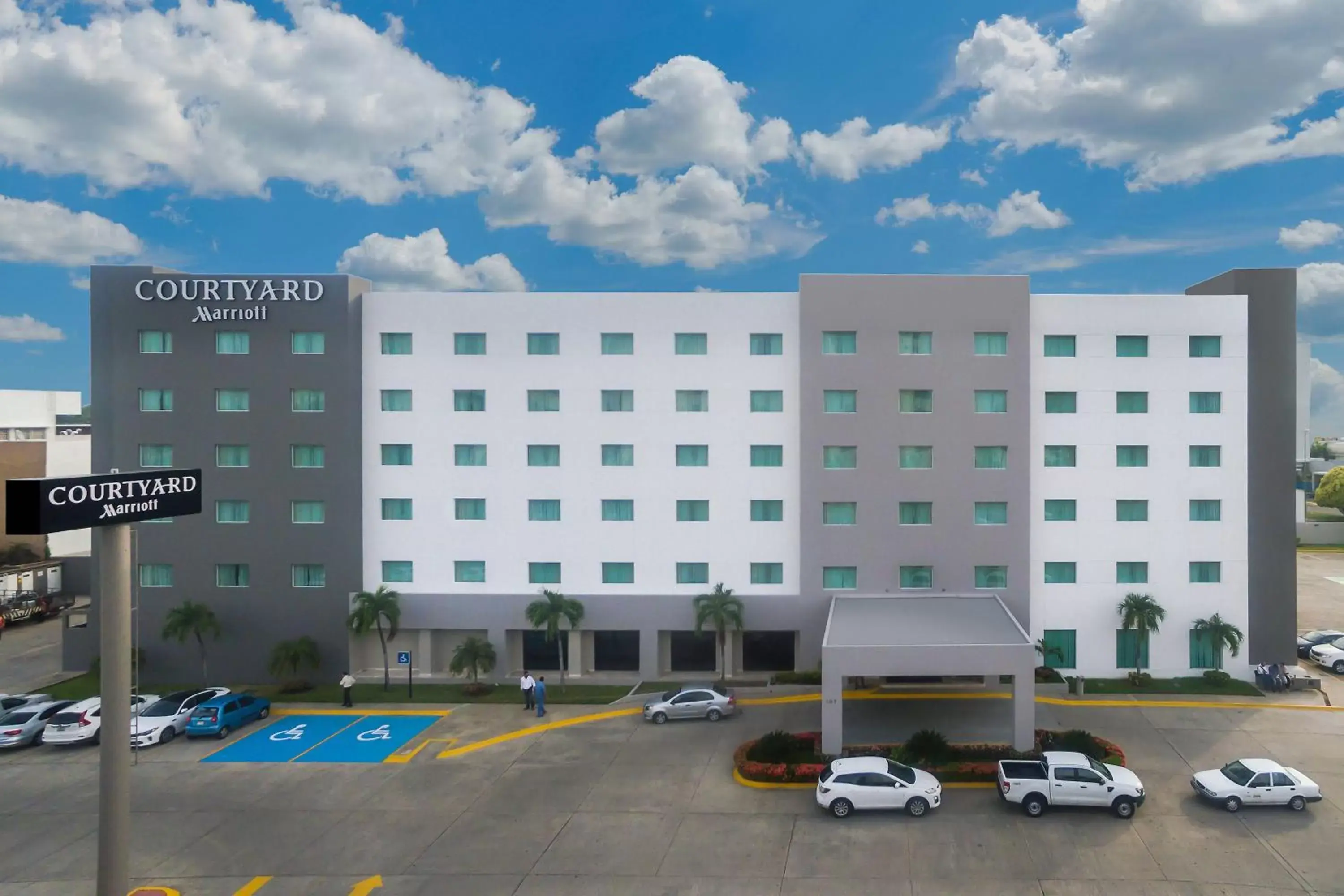 Property Building in Courtyard by Marriott Villahermosa Tabasco