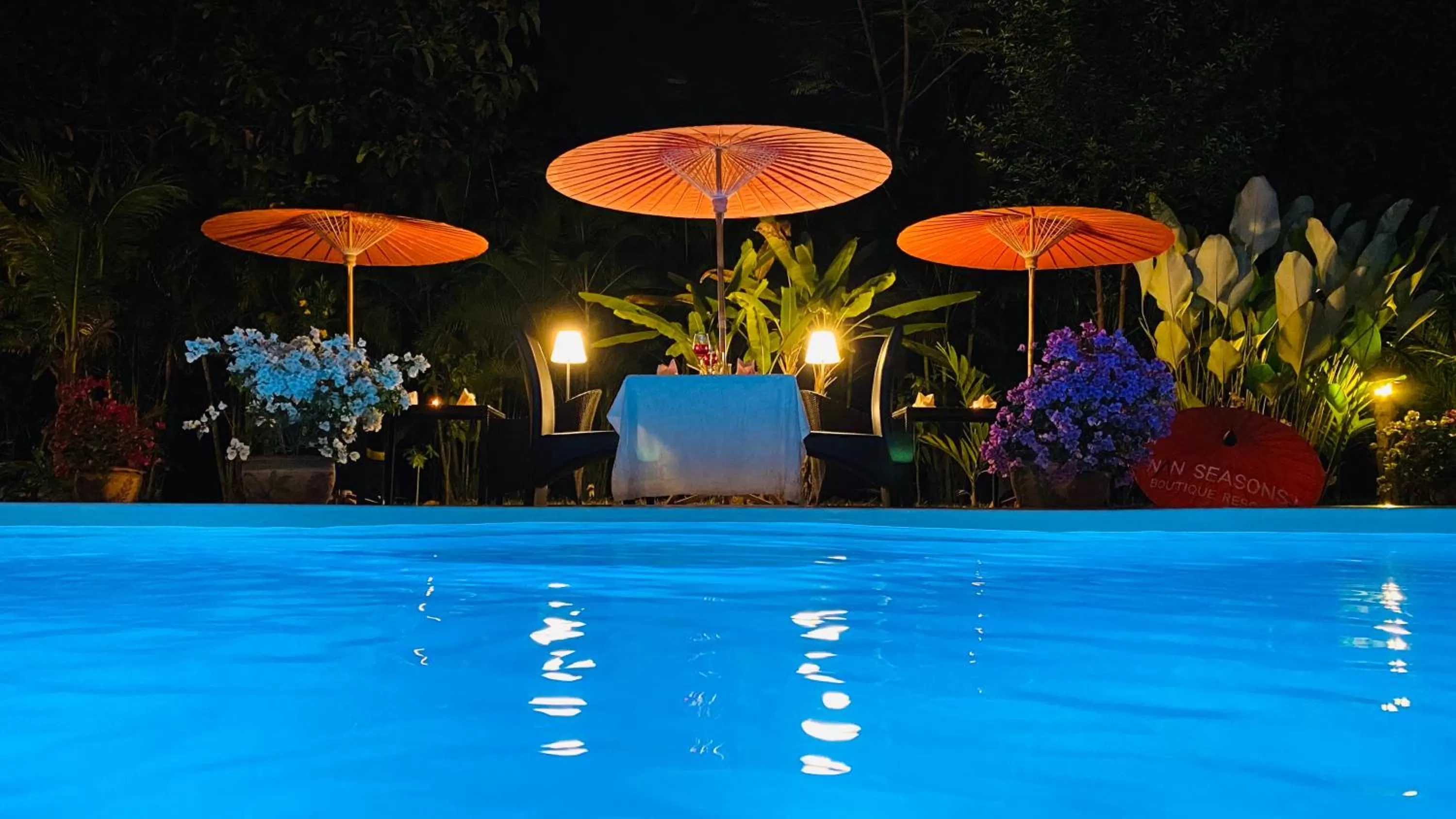 Swimming pool in Nan Seasons Boutique Resort