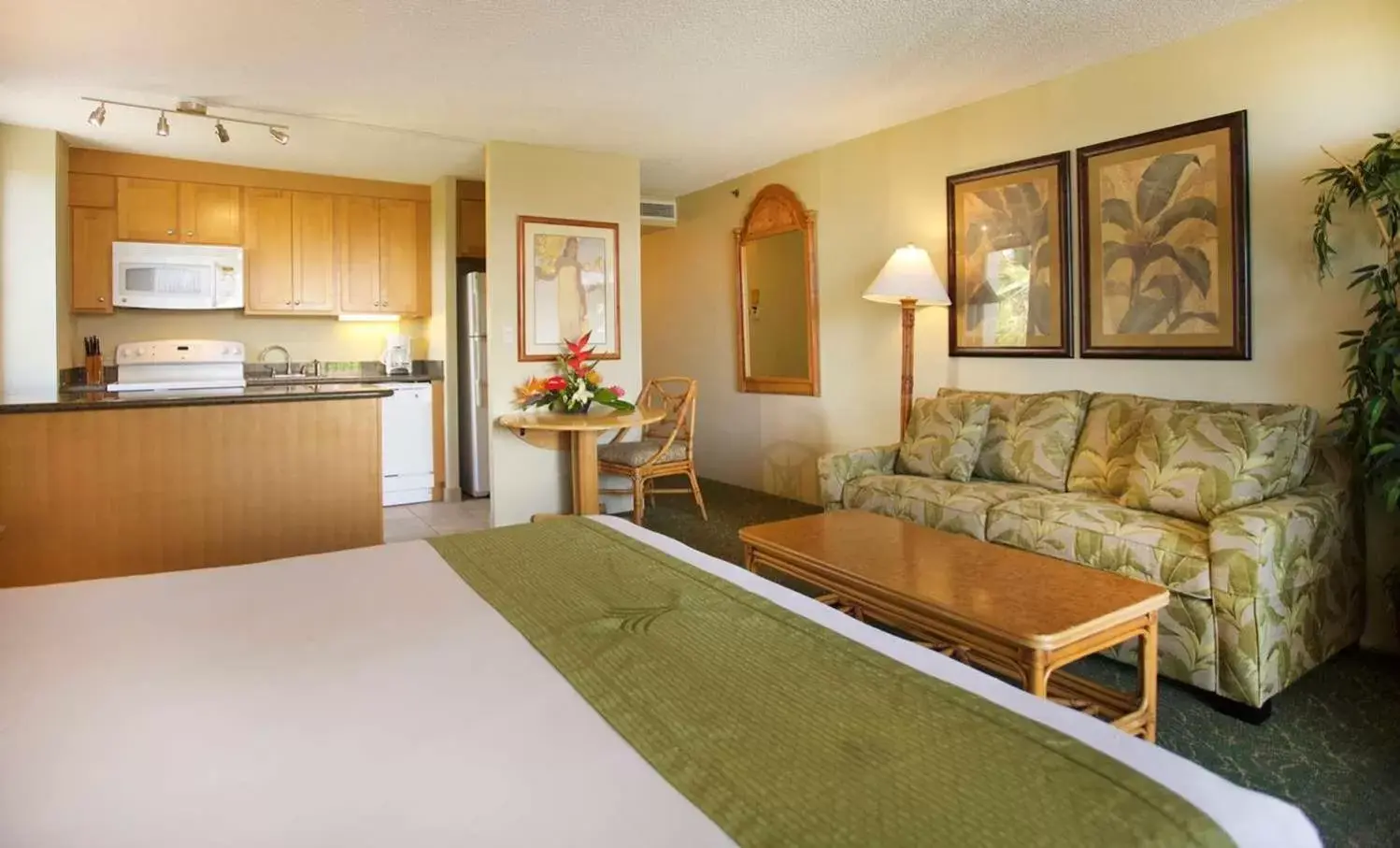 Living room, Seating Area in Aston Kaanapali Shores