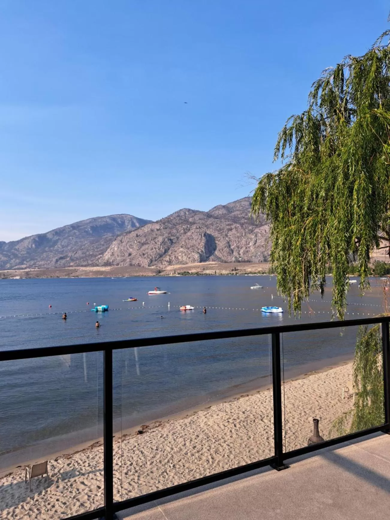 Lake view in Richter Pass Beach Resort