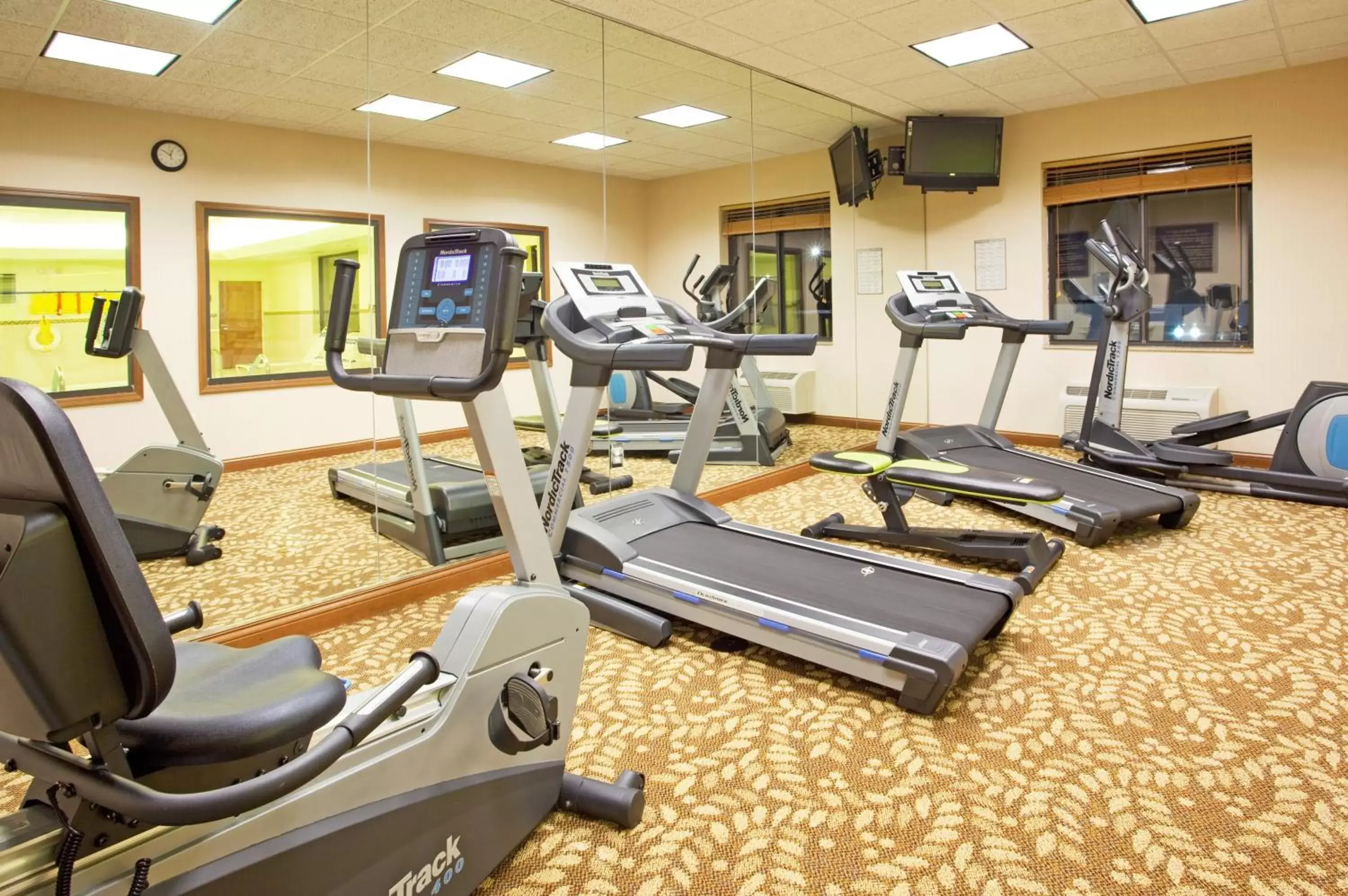 Fitness centre/facilities, Fitness Center/Facilities in Holiday Inn Express Hotel & Suites Howell, an IHG Hotel