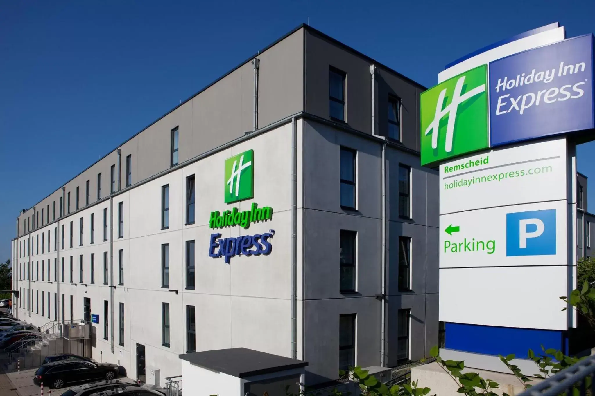 Property Building in Holiday Inn Express - Remscheid