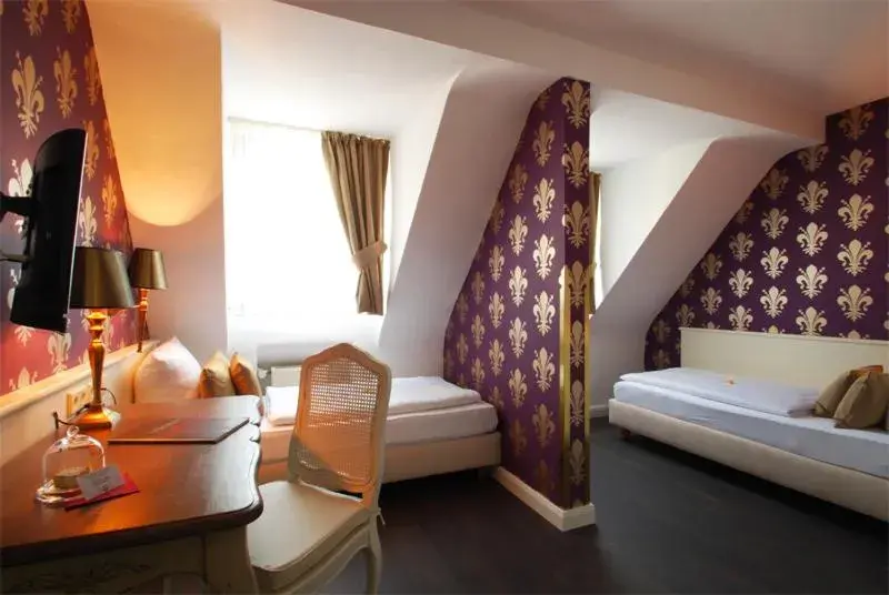 Double or Twin Room in Hotel Domspitzen