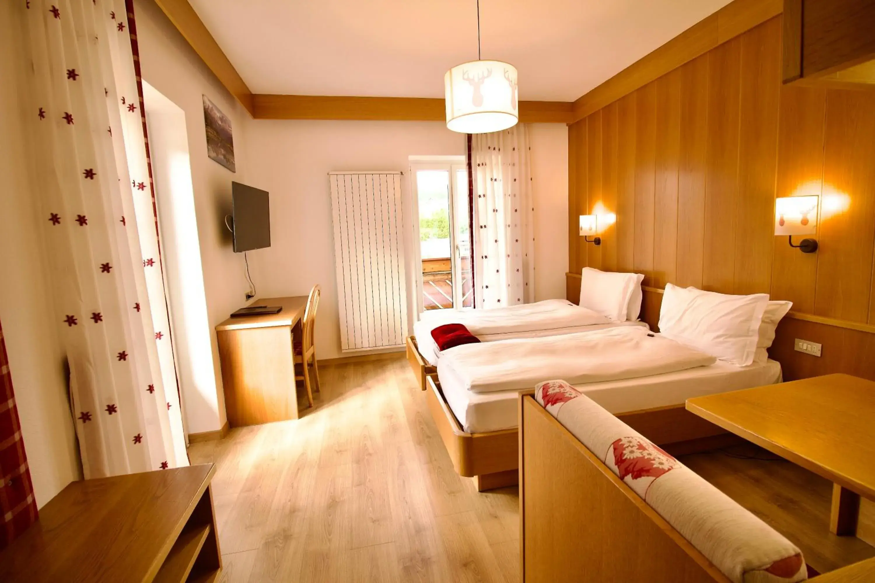 Bedroom in Al Piccolo Hotel