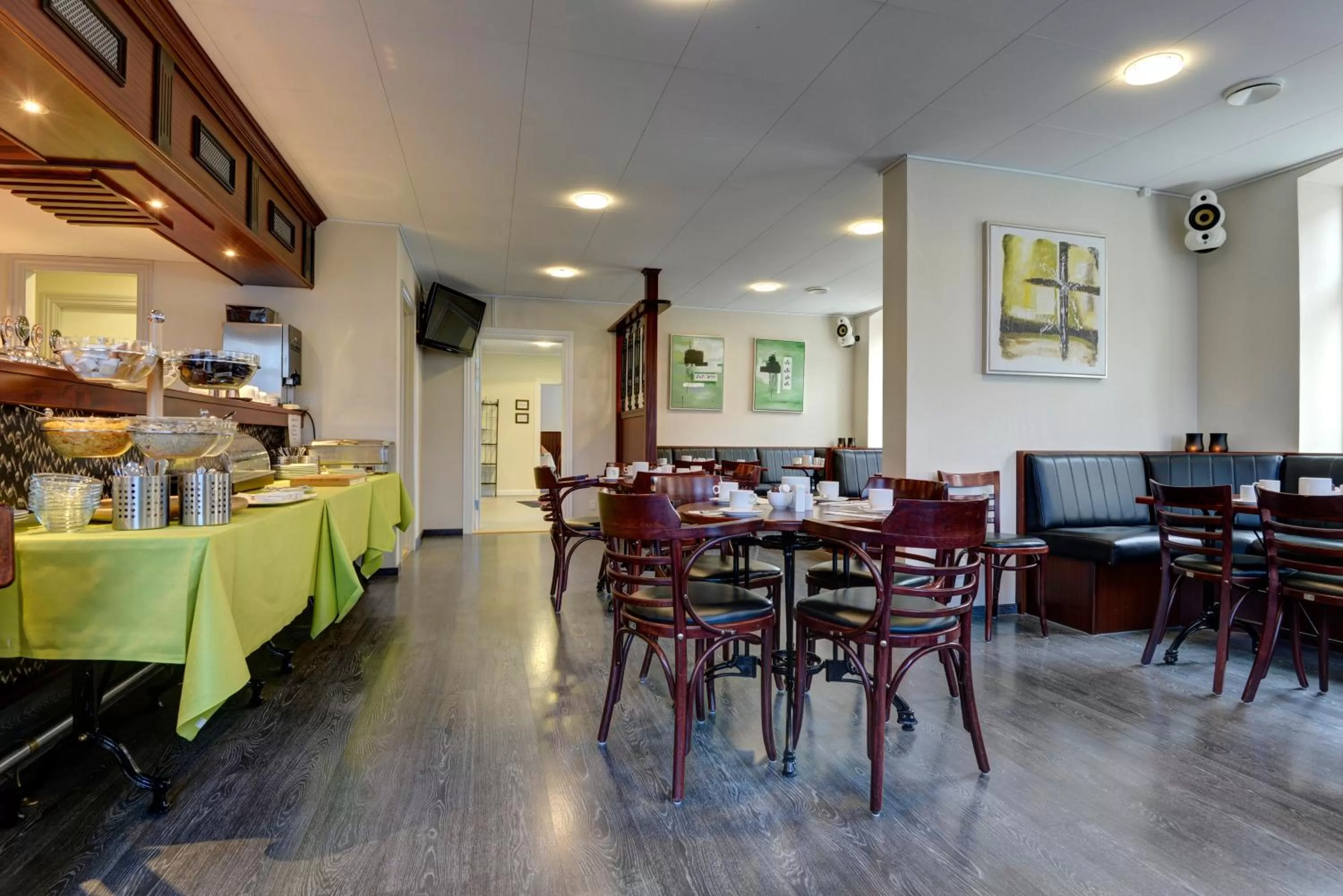 Food and drinks in Hotel Røde-Kro