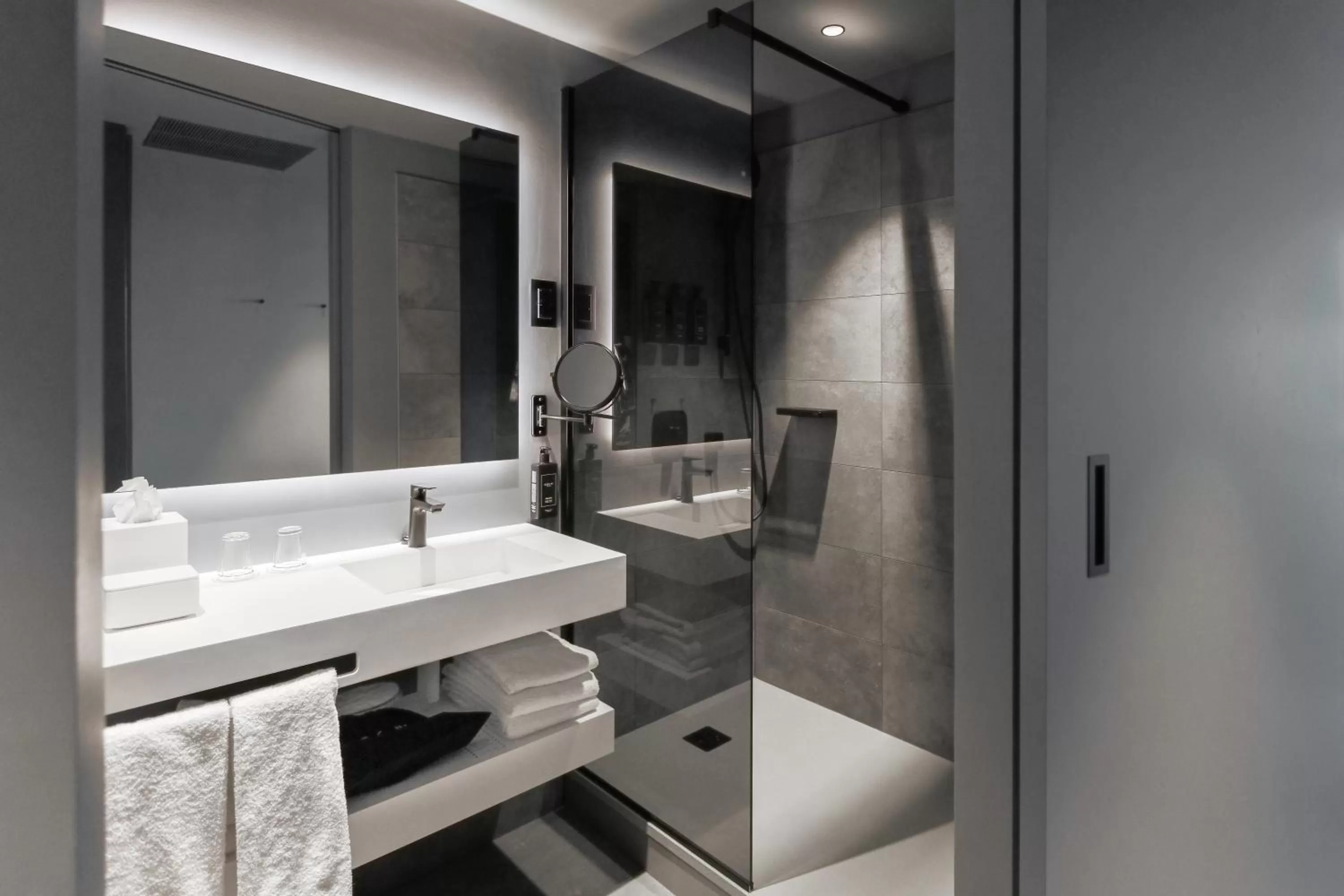 Bathroom in Zonar Zagreb by Maistra City Vibes