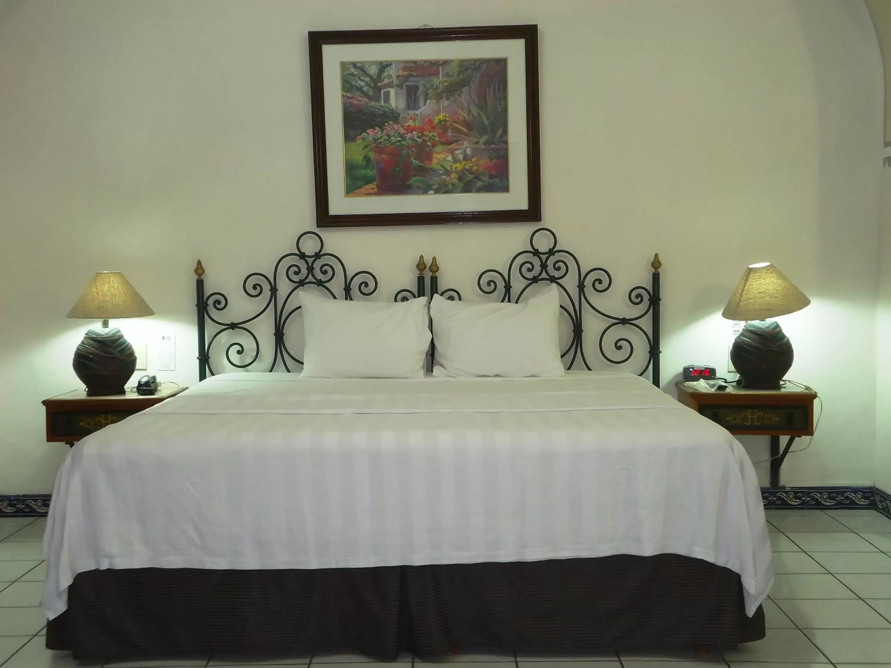 Bedroom, Bed in Hotel Concierge Plaza Colima