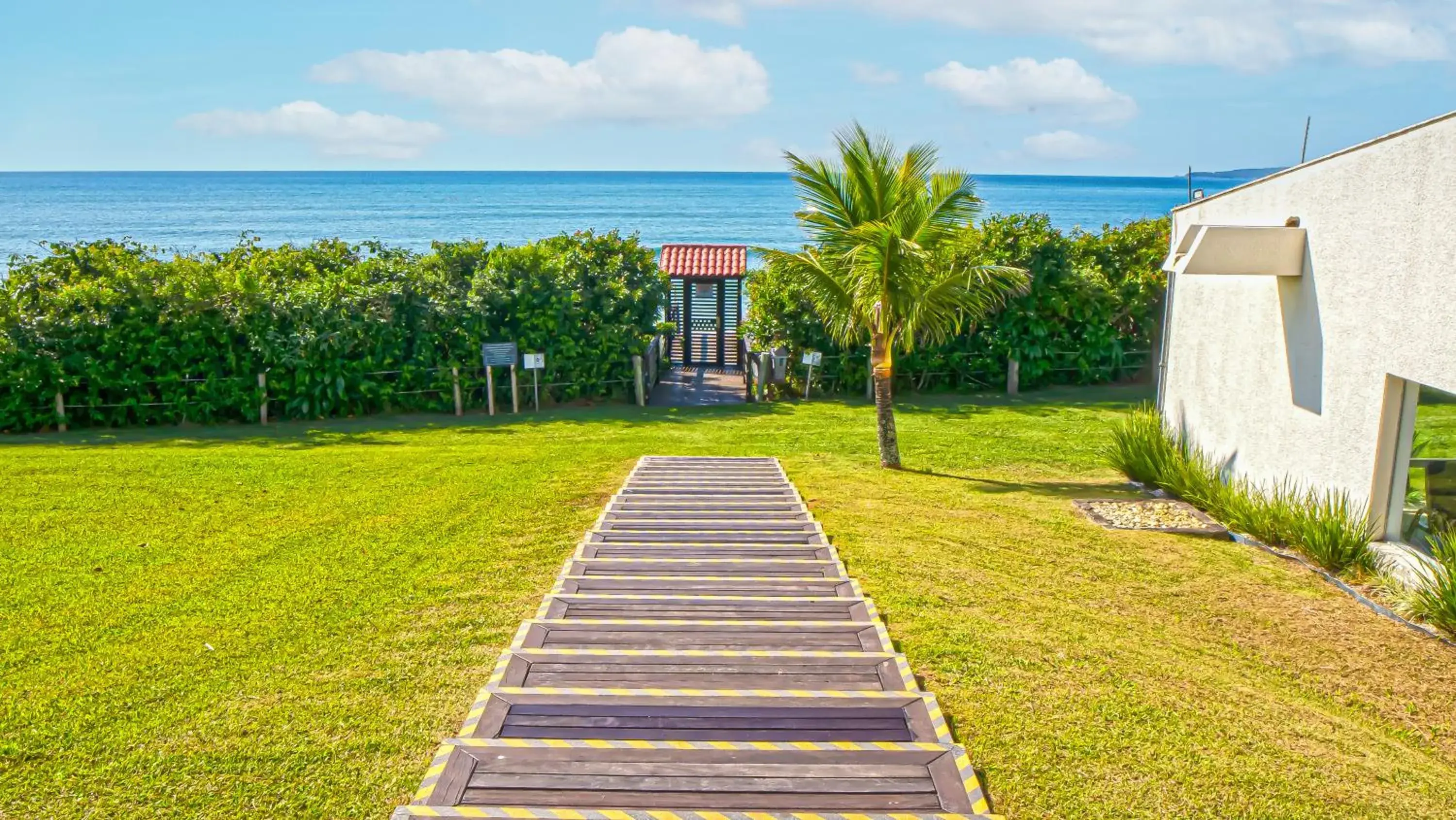 Garden in Itapema Beach Hoteis by Nobile