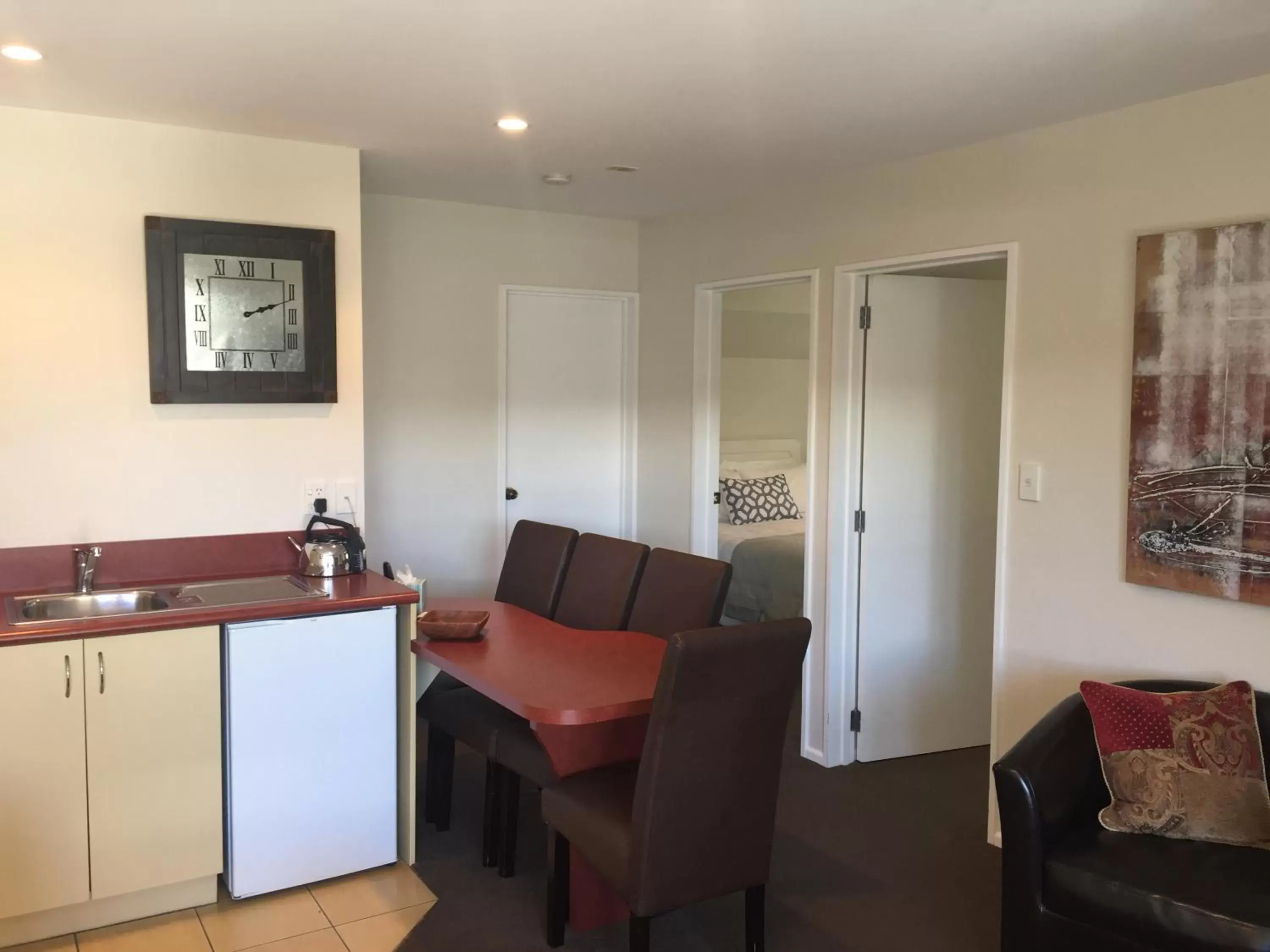 Dining area, Seating Area in Tuscana Motor Lodge