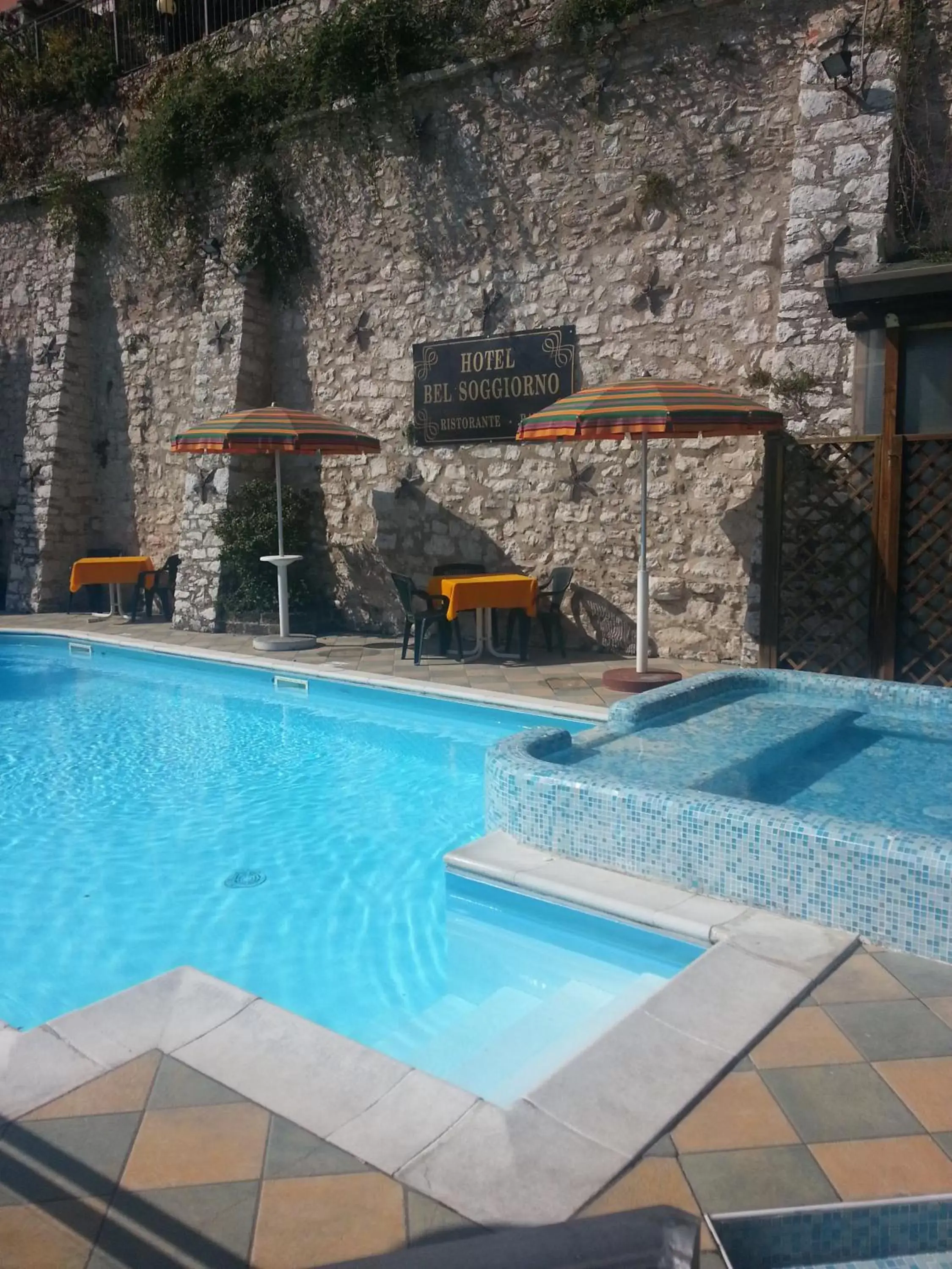 Swimming Pool in Garda Sol SPA Hotel & Appartamenti