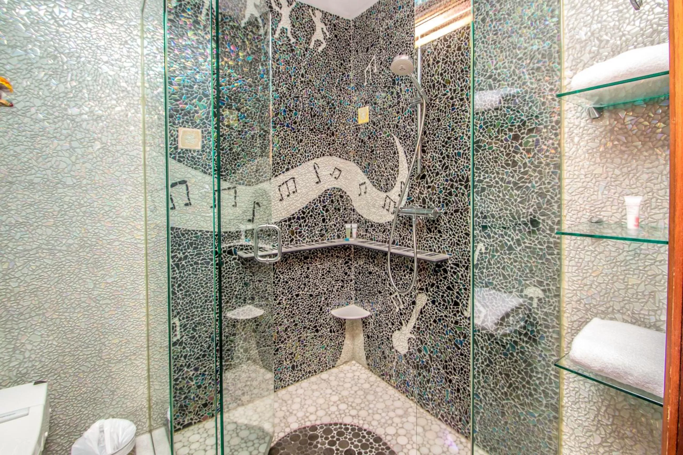 Shower, Bathroom in Adventure Suites