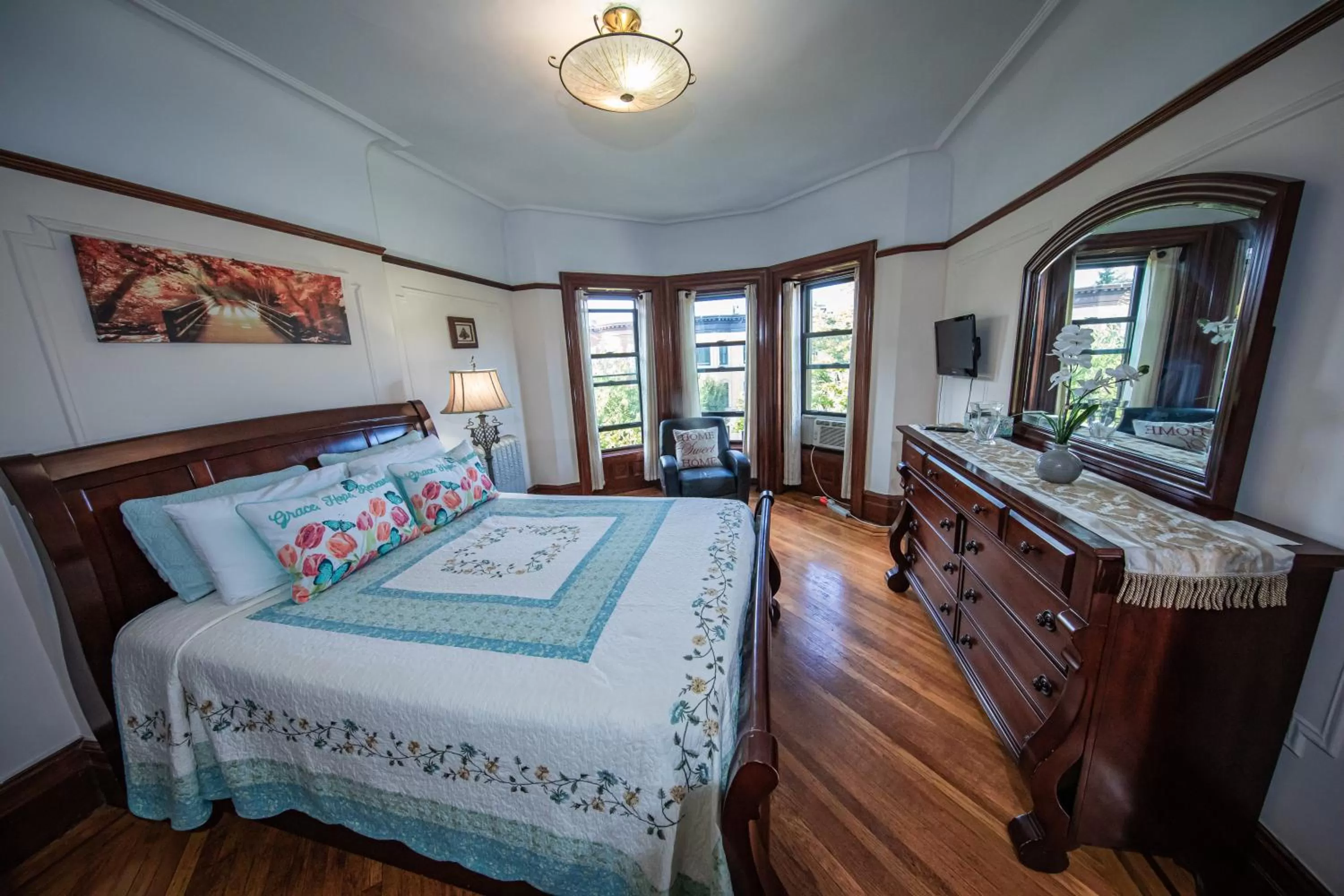 Bedroom in Lefferts Gardens Residence