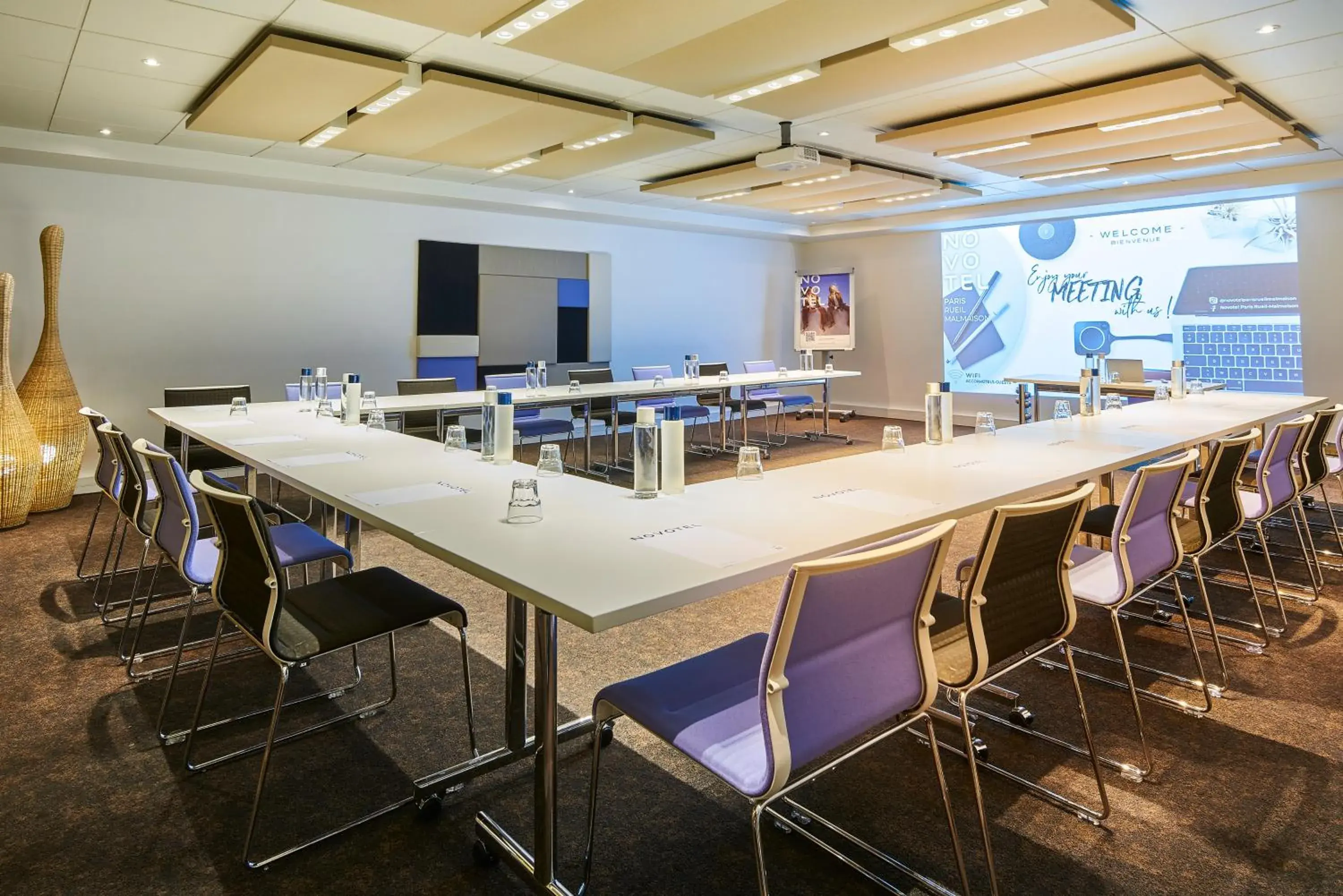 Meeting/conference room in Novotel Paris Rueil Malmaison