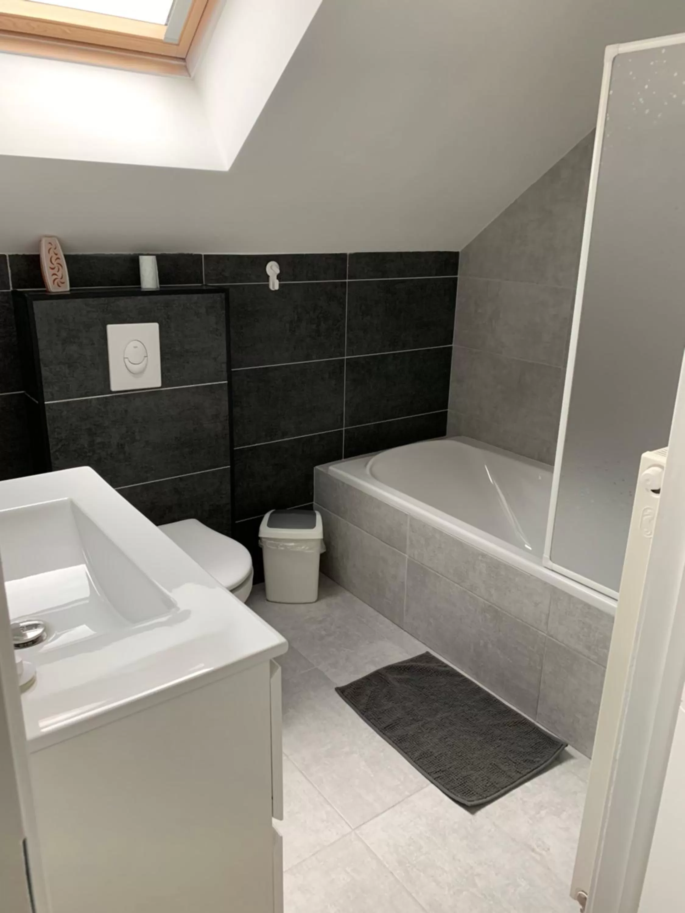 Bathroom in Carpe Diem