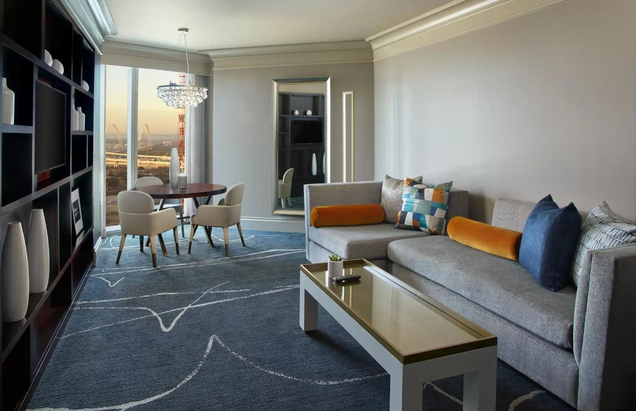 Bedroom, Seating Area in Omni Dallas Hotel