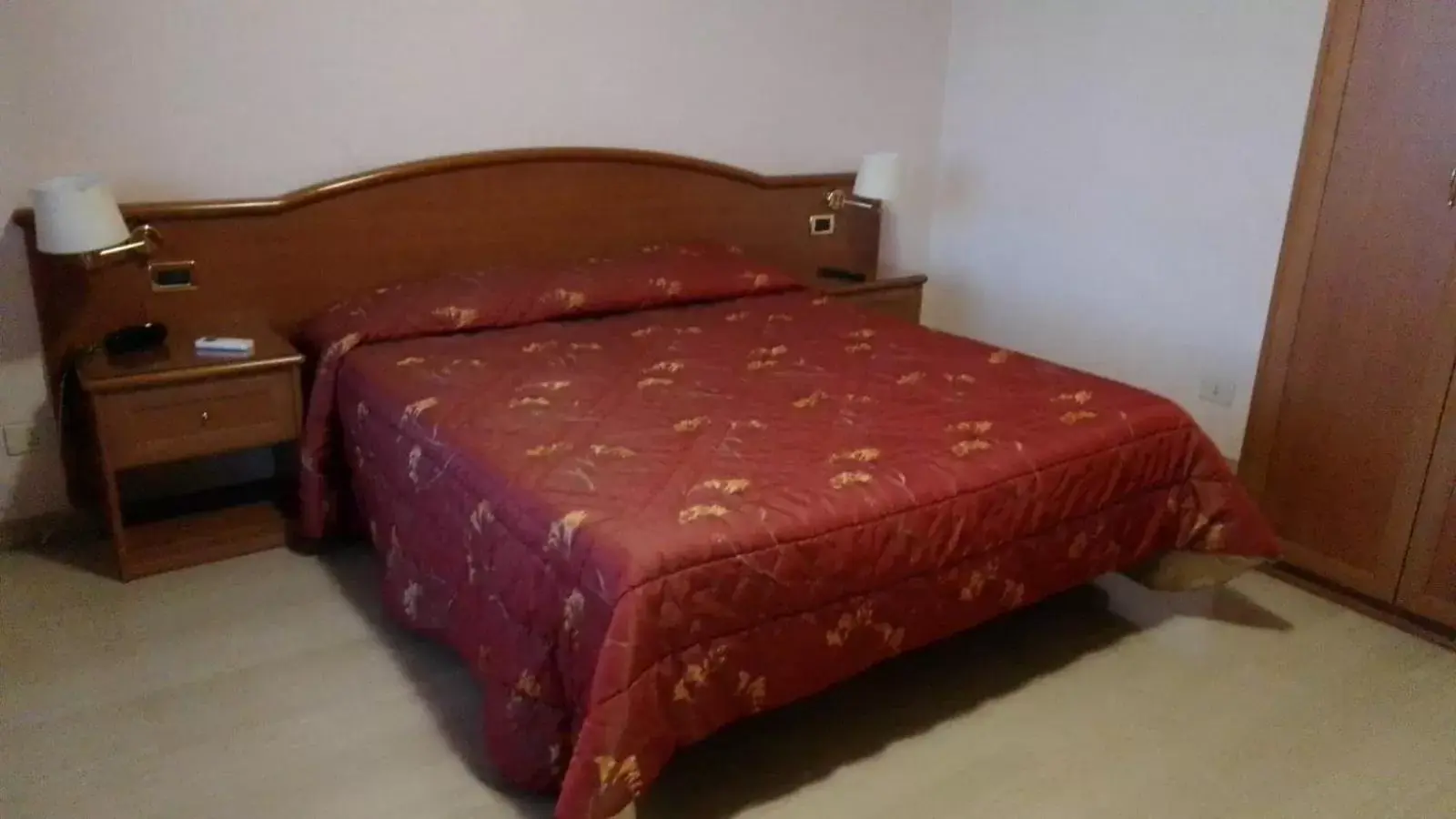 Bed in Campus Hotel