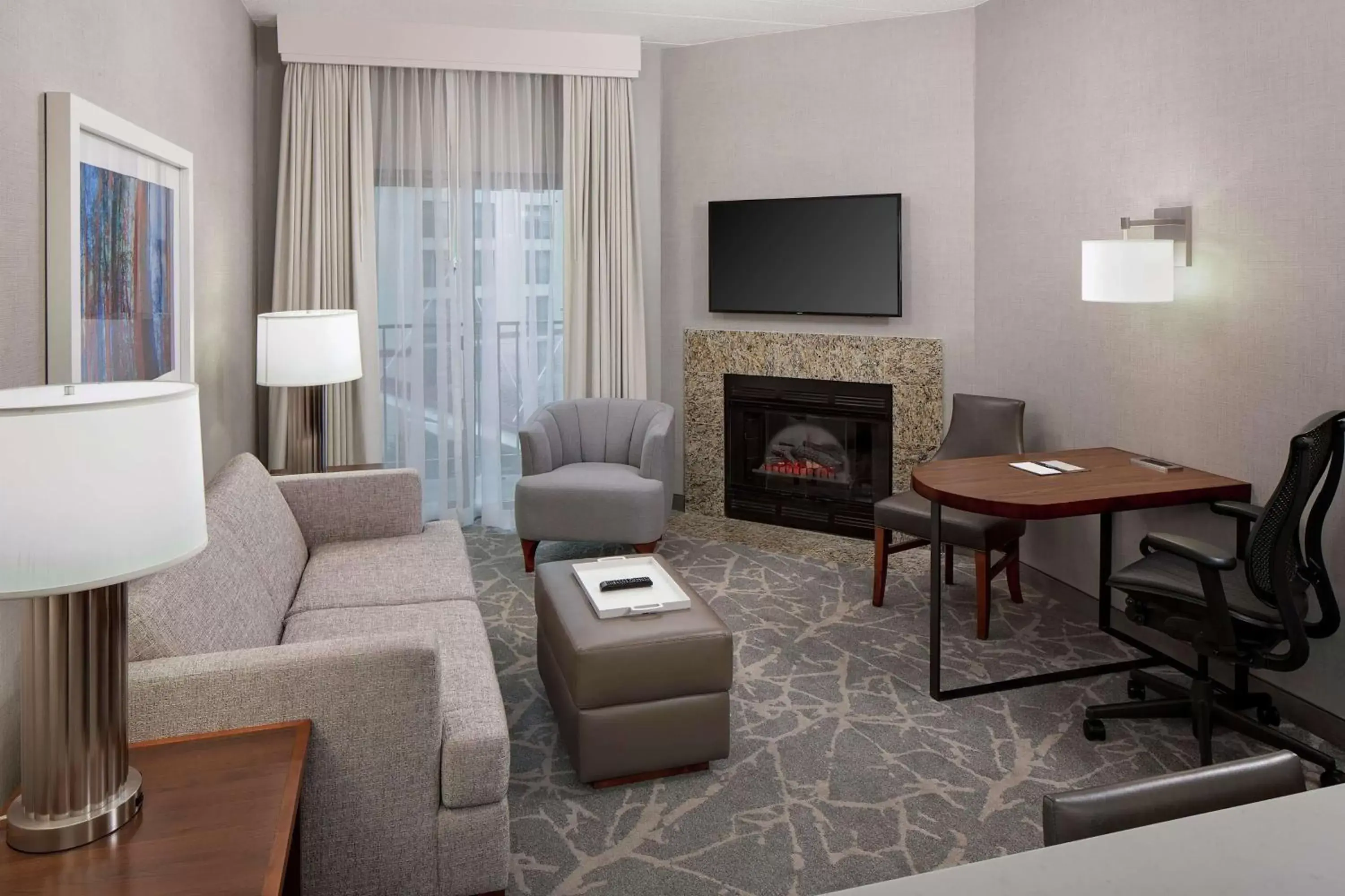 Bedroom, Seating Area in Embassy Suites by Hilton Boston Marlborough