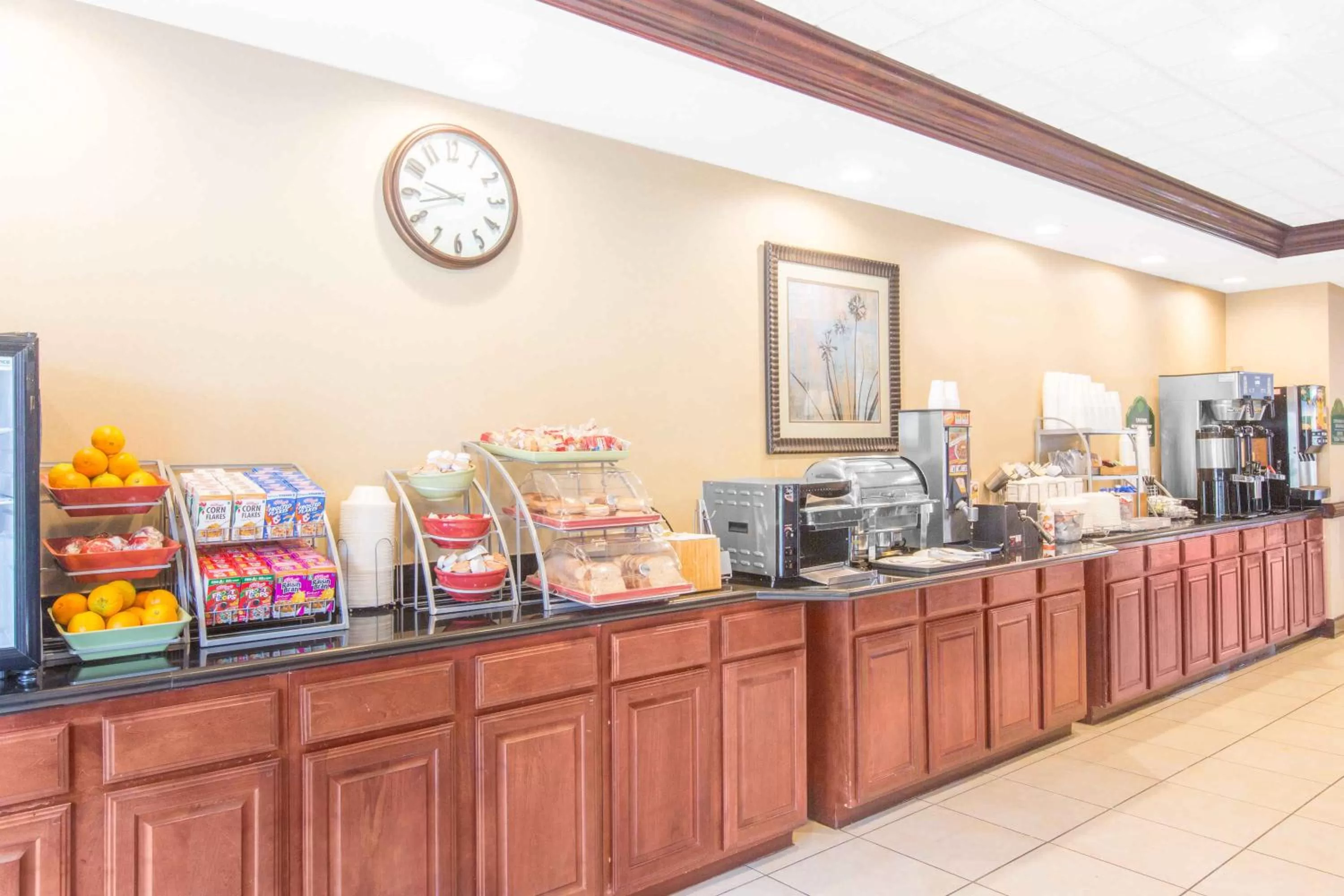 Breakfast in Wingate By Wyndham Southport