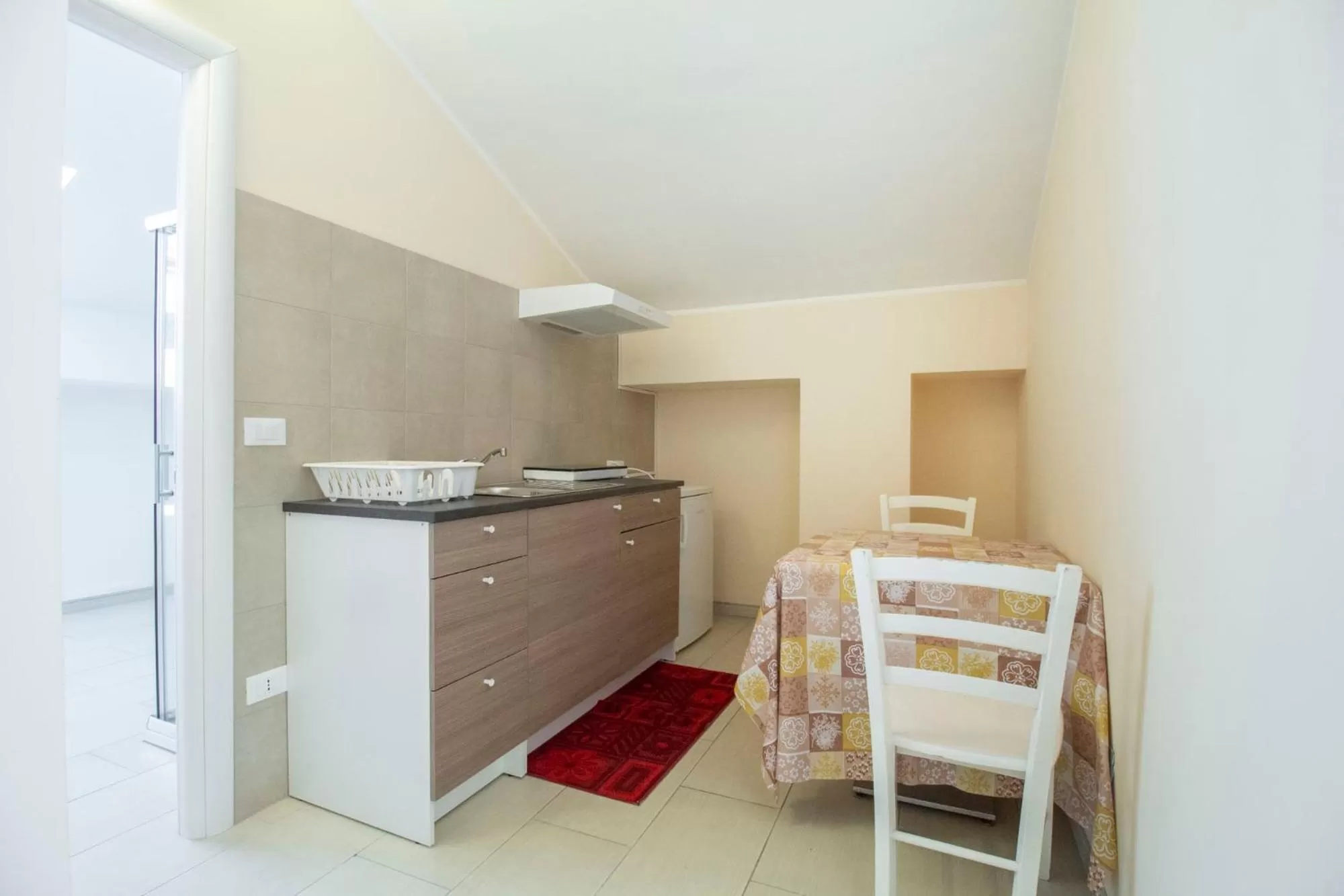 Royal Playa Suite and Apartament -private parking- self chek out