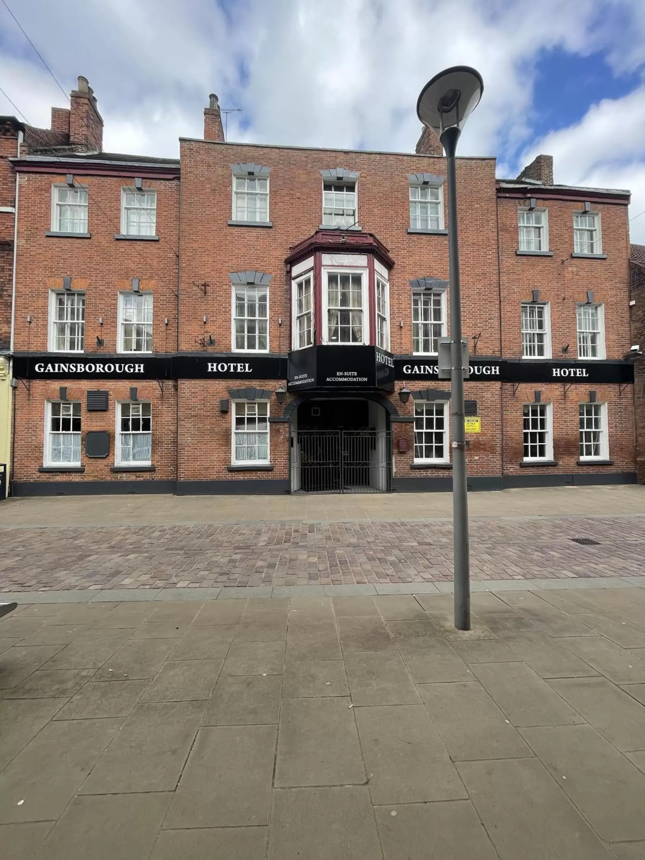 Property Building in Gainsborough Hotel