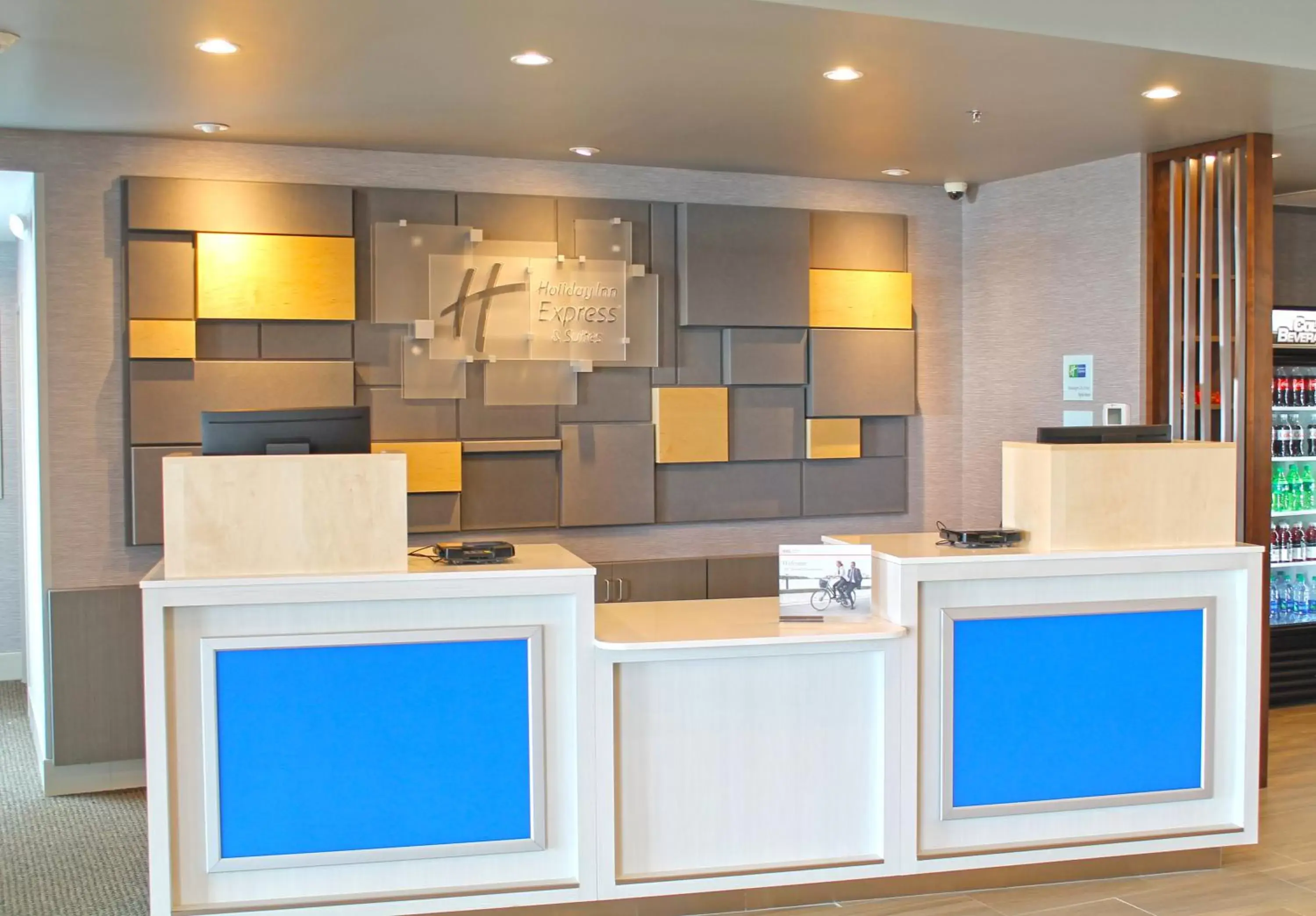 Property building, Floor Plan in Holiday Inn Express & Suites - St. Louis South - I-55, an IHG Hotel