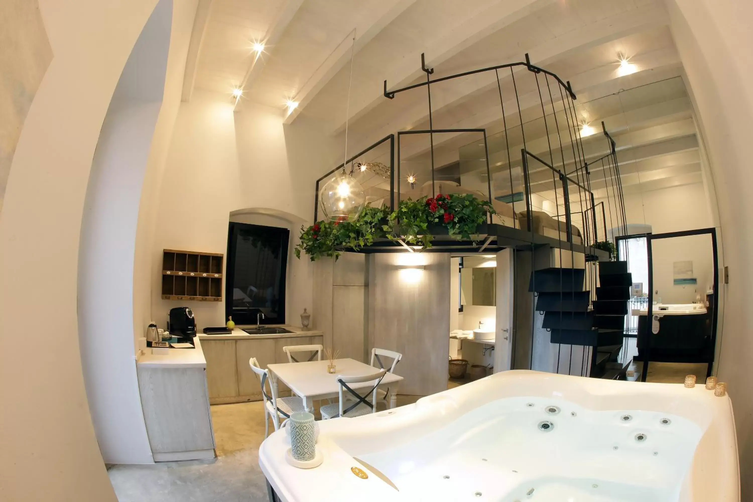 Swimming pool in Sebèl Luxury Rooms