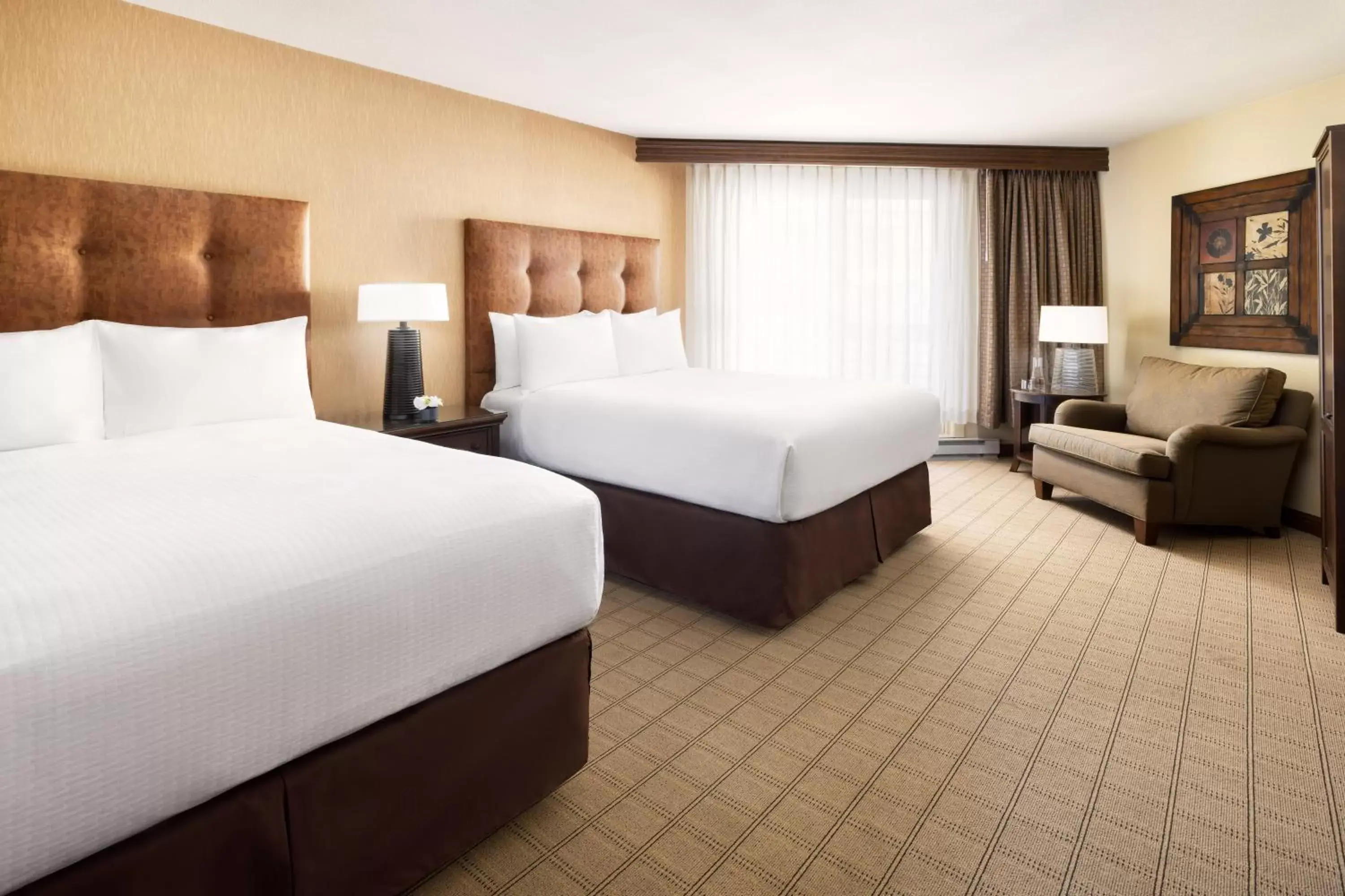 Photo of the whole room, Bed in Elevation Hotel & Spa Photo of the whole room, Bed in Elevation Hotel & Spa