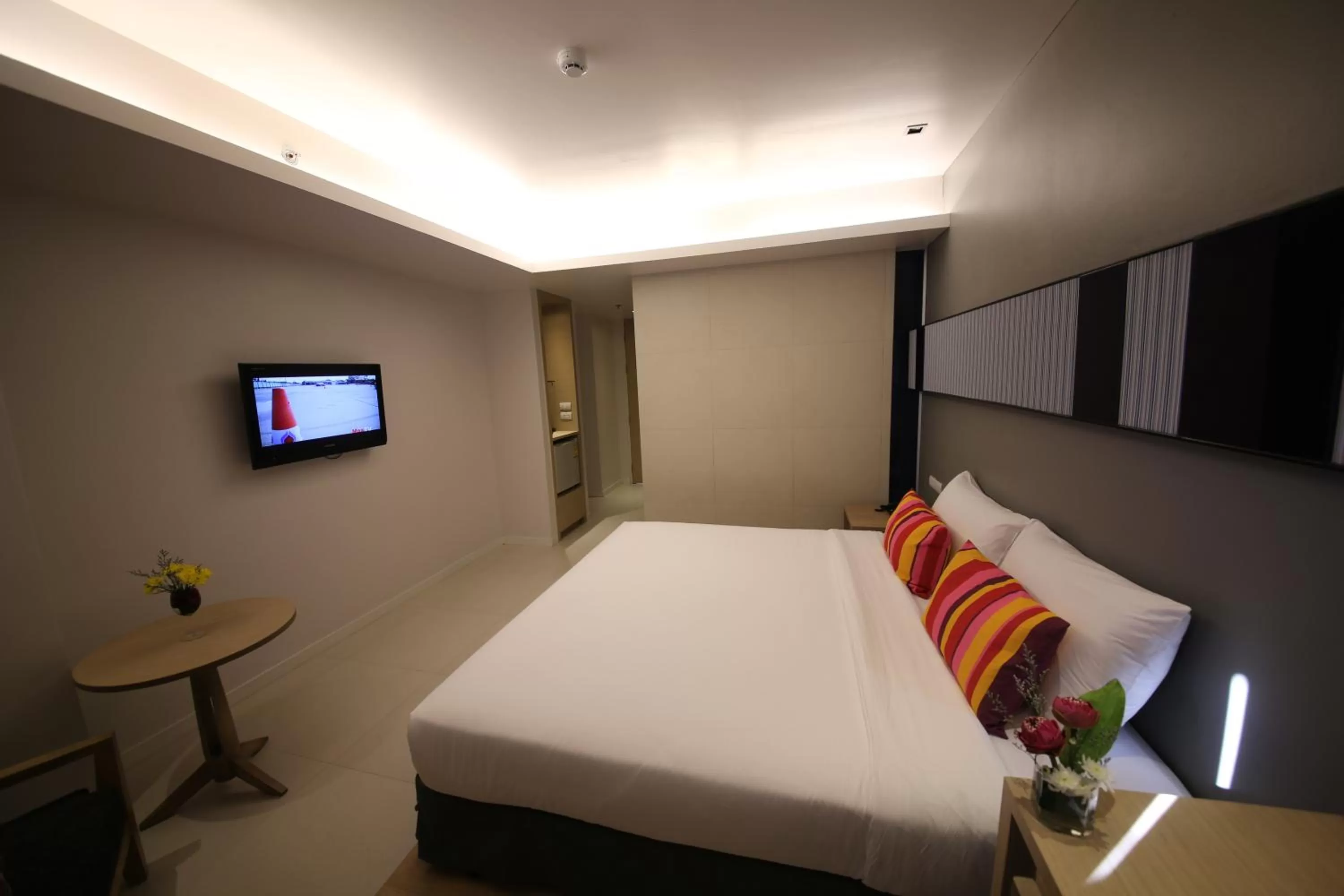 Photo of the whole room, Bed in The Sun Xclusive