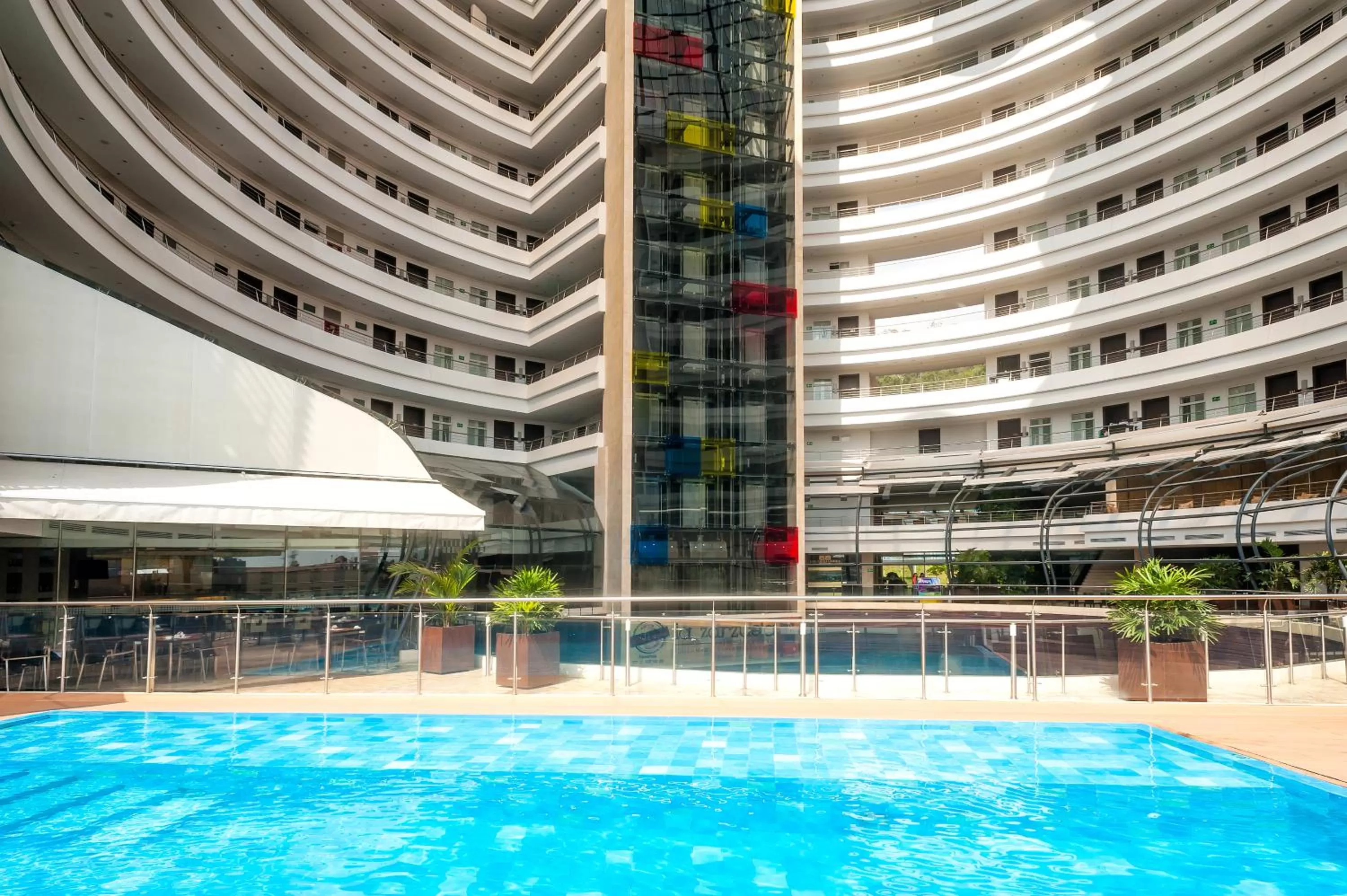 Day in Hotel Spiwak Chipichape Cali