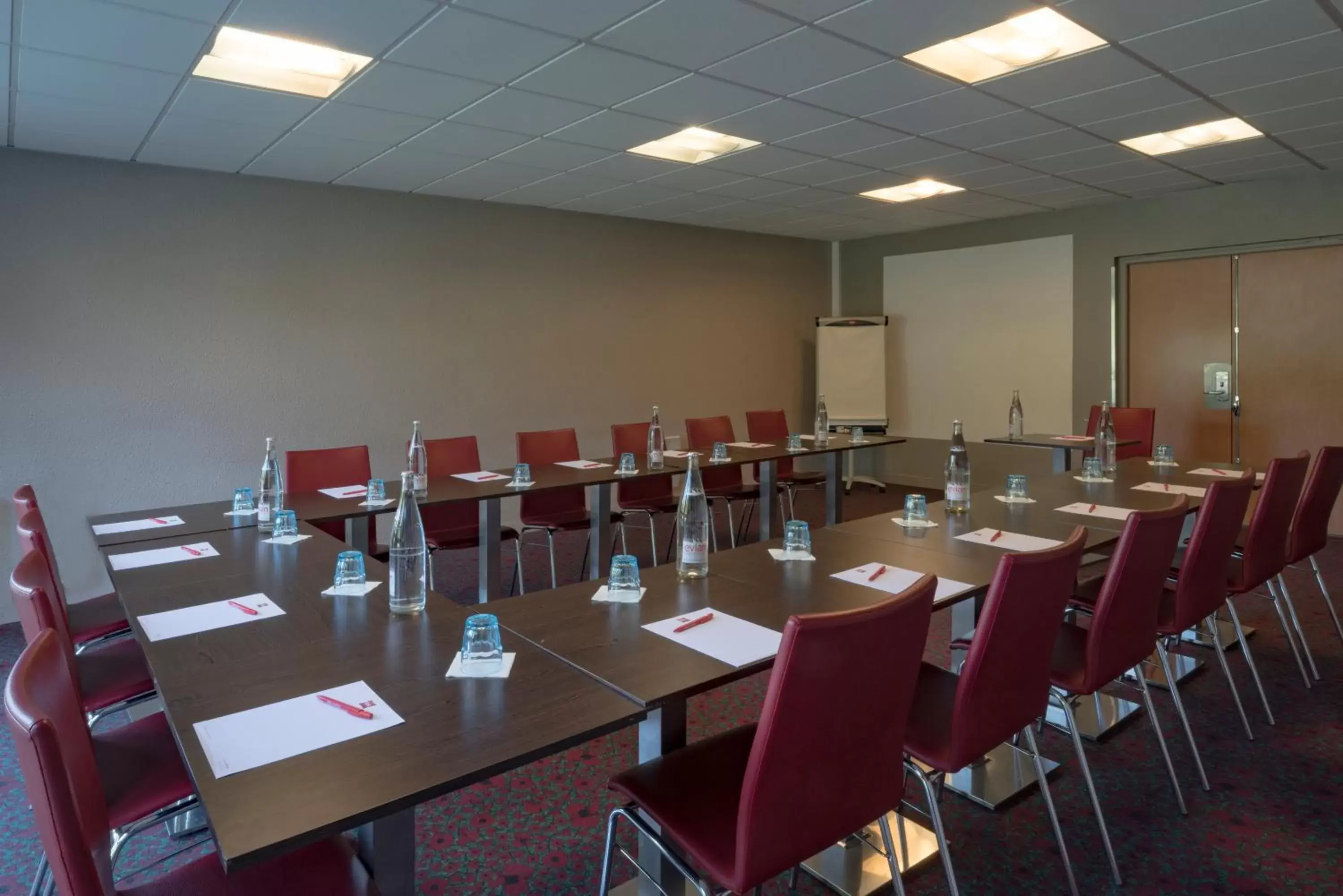 Meeting/conference room in ibis Creil Sur Oise