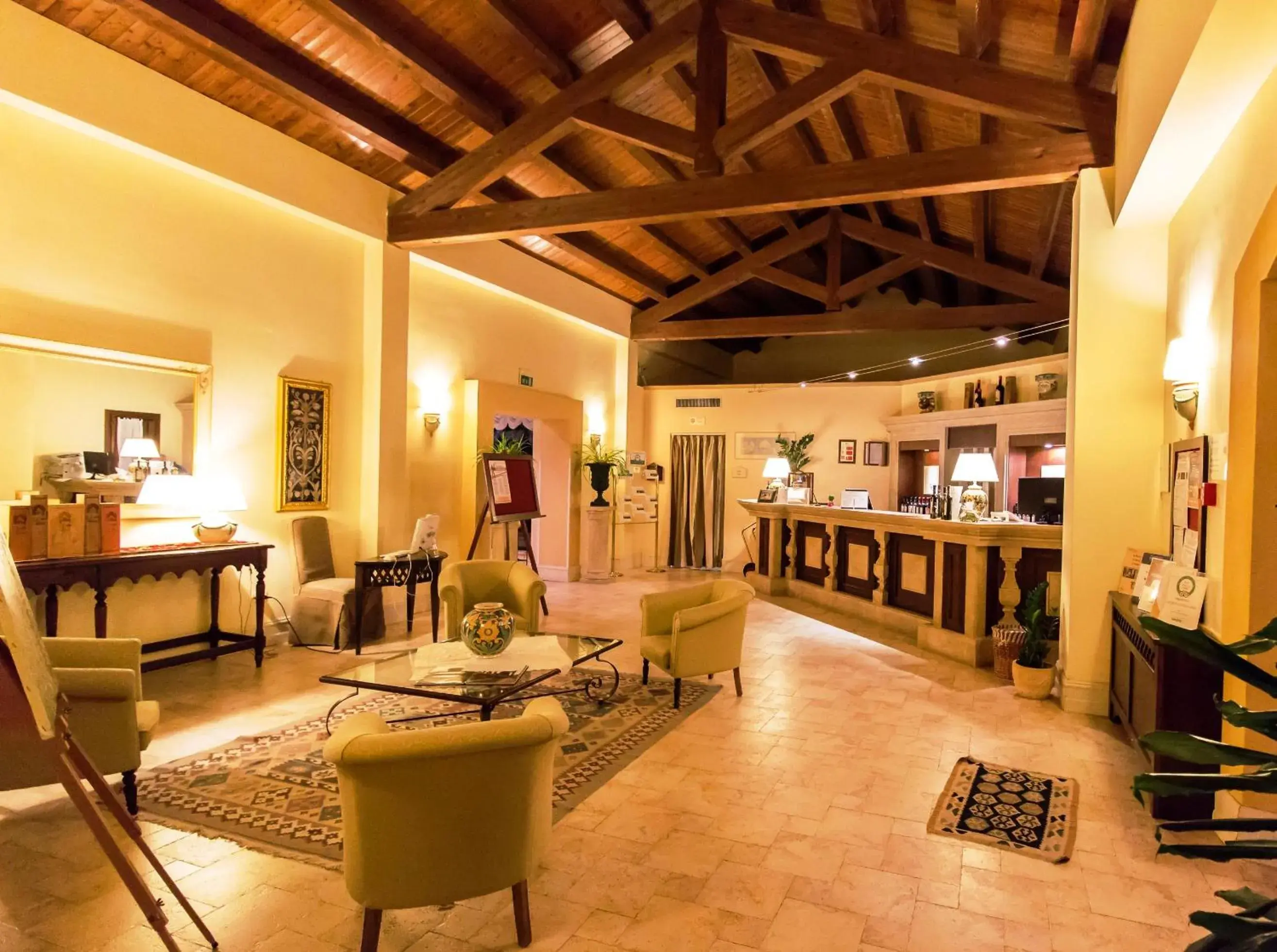 Lobby or reception in Hotel Baglio Oneto dei Principi di San Lorenzo - Luxury Wine Resort