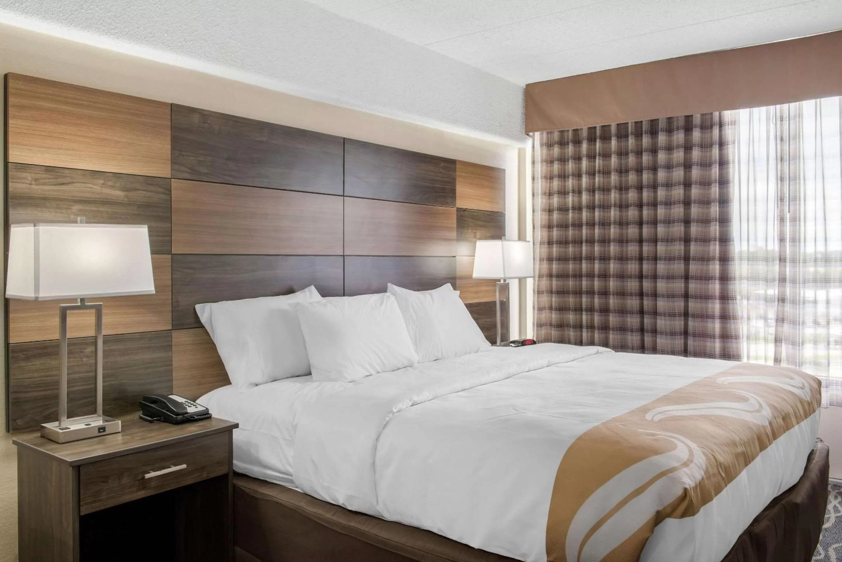 View (from property/room), Bed in Quality Inn and Conference Center