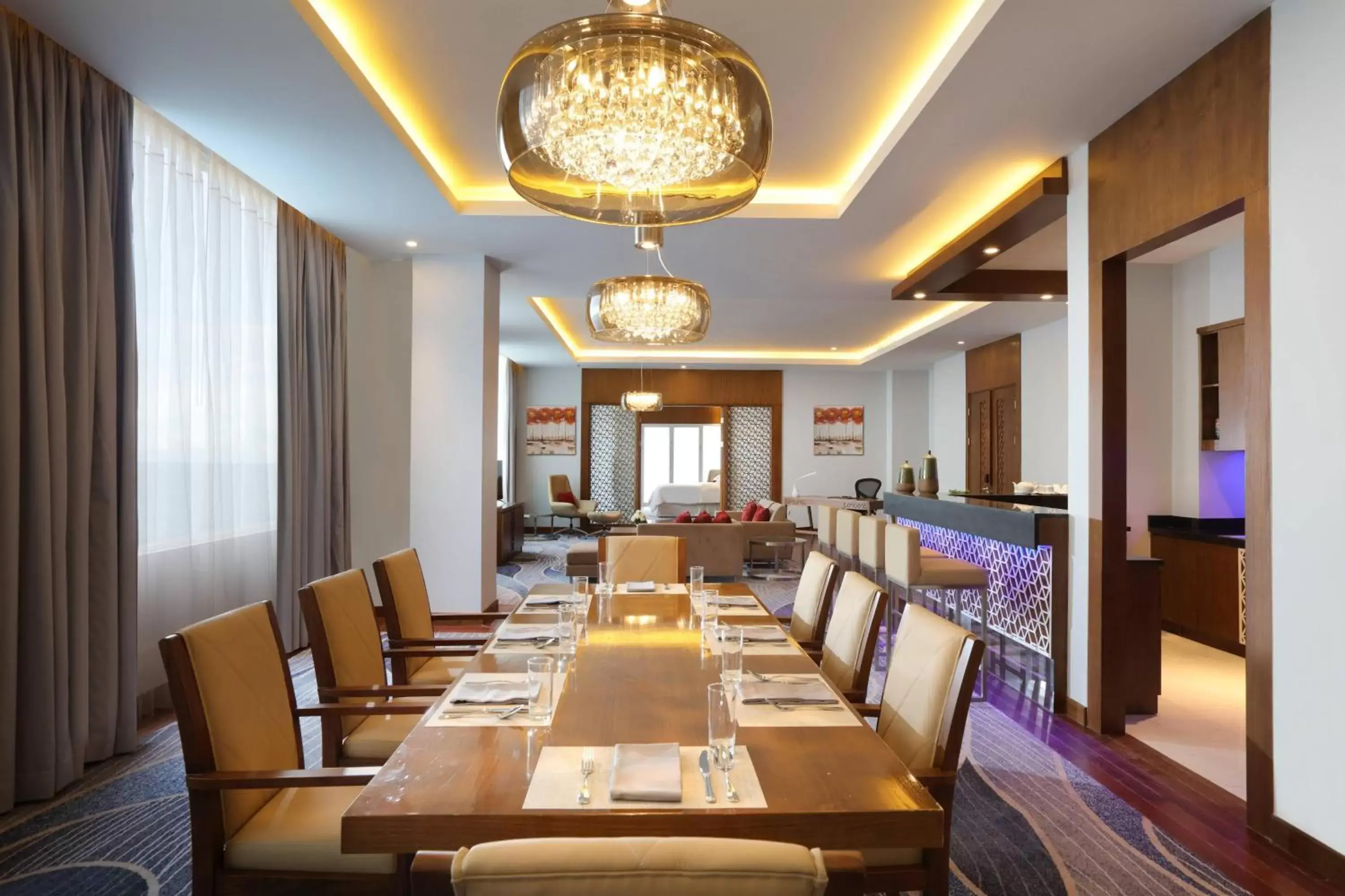 Living room, Restaurant/Places to Eat in Four Points by Sheraton Manado