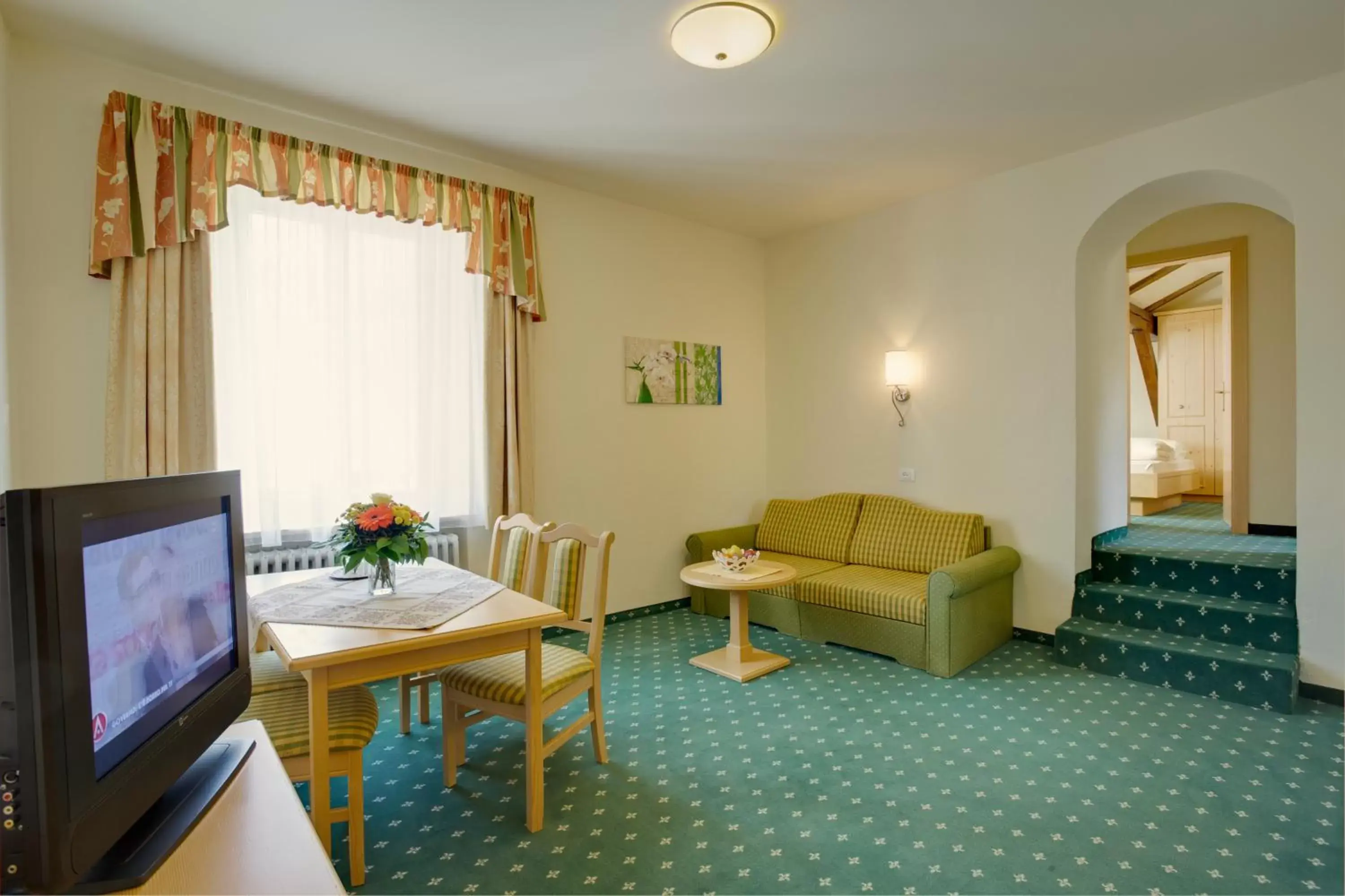 TV and multimedia, Seating Area in Hotel Castel Latemar