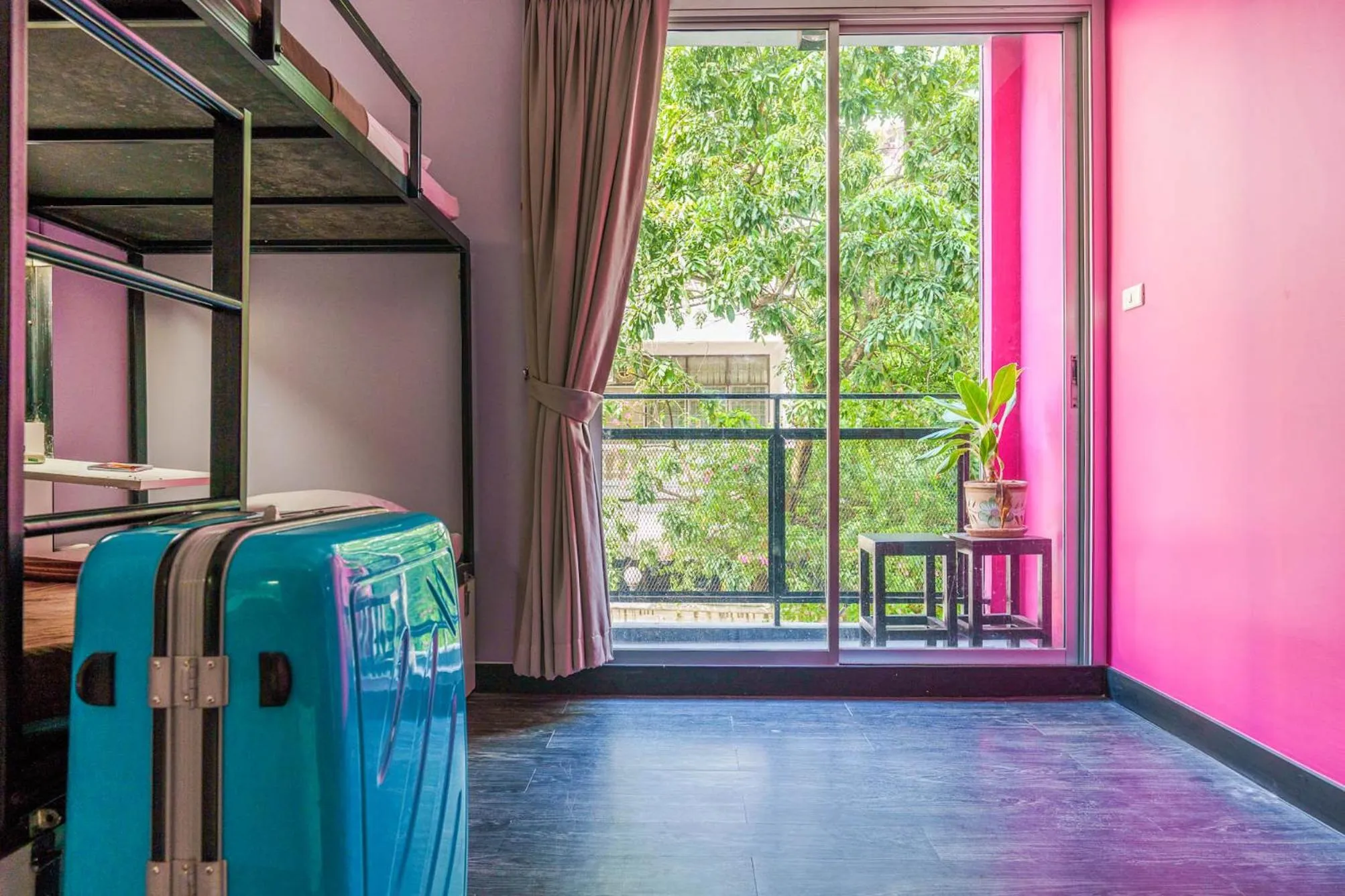 Garden view in CheQinn Hostel - Sukhumvit 4 Nana Plaza