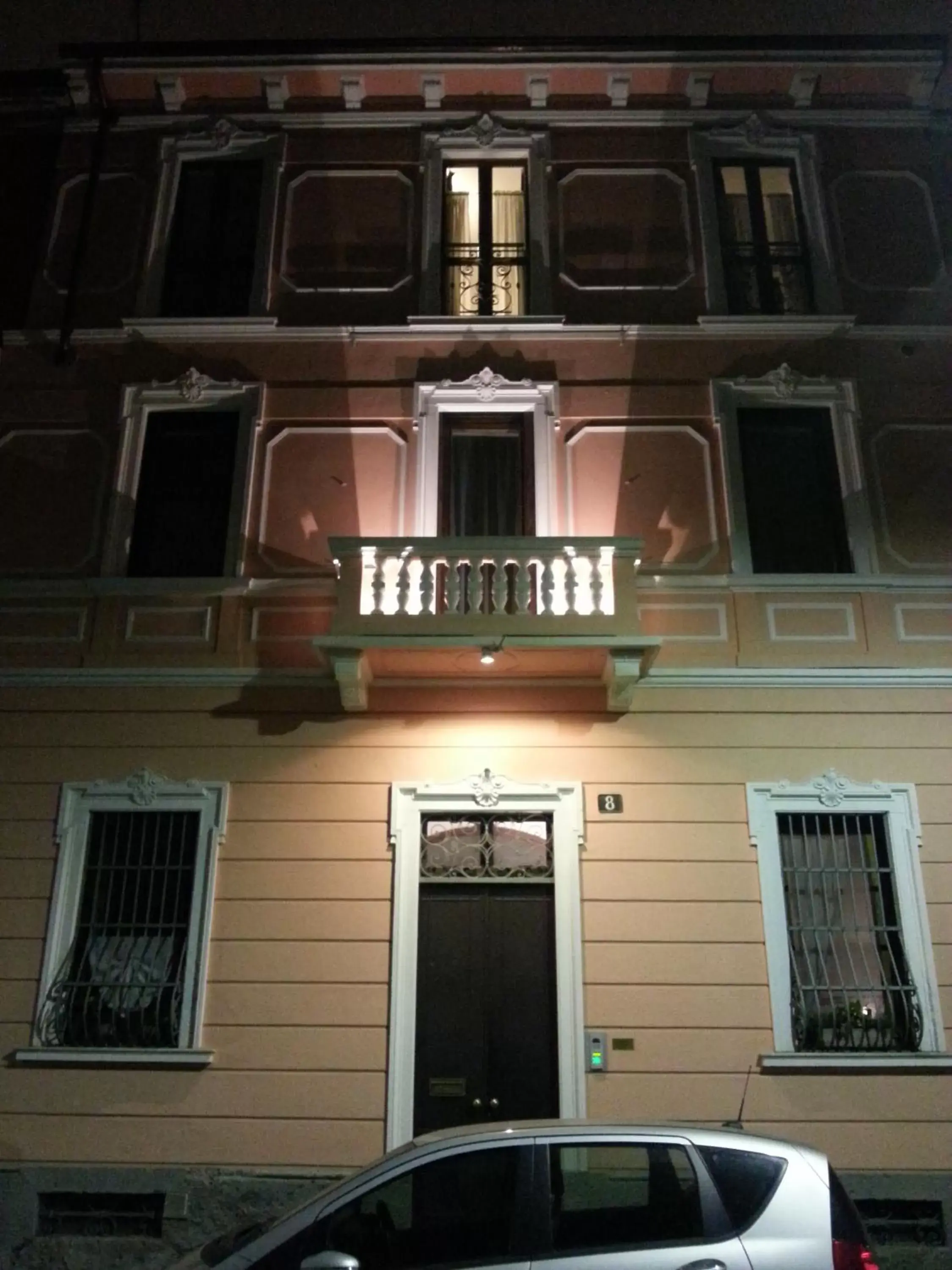 Facade/entrance, Property Building in Casa Calicantus