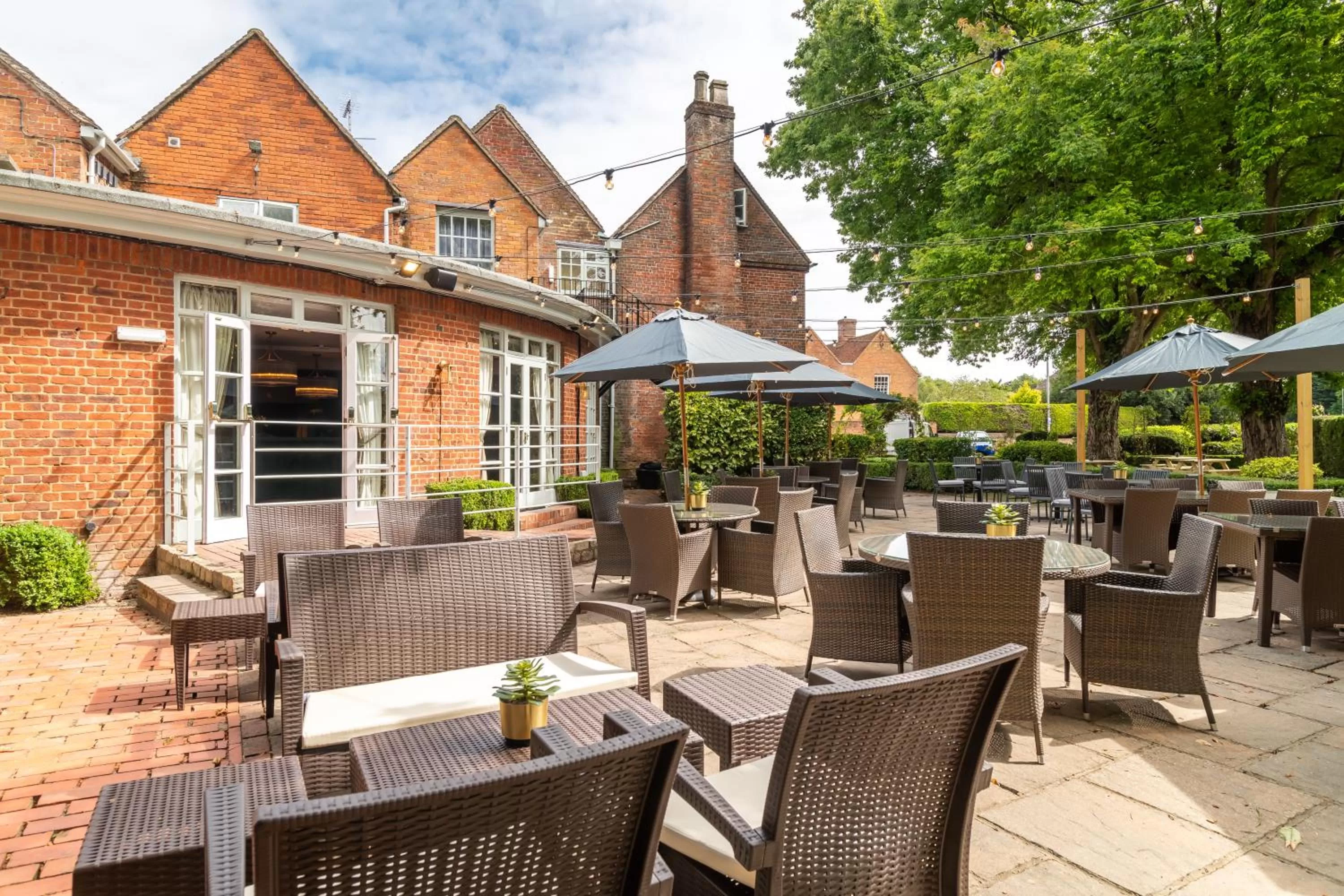 Garden, Restaurant/Places to Eat in The Bell by Innkeeper's Collection