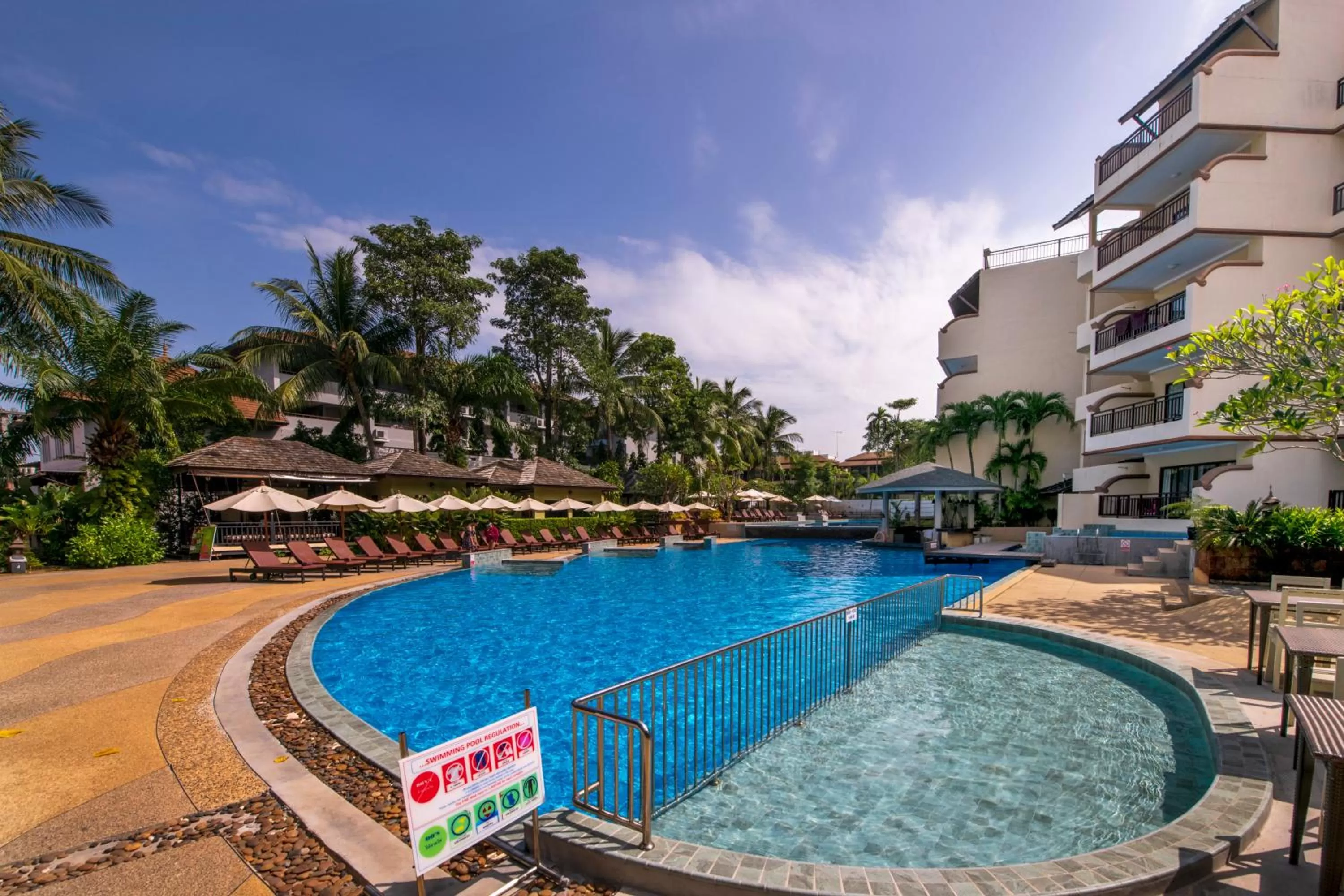 Swimming pool in Krabi La Playa Resort