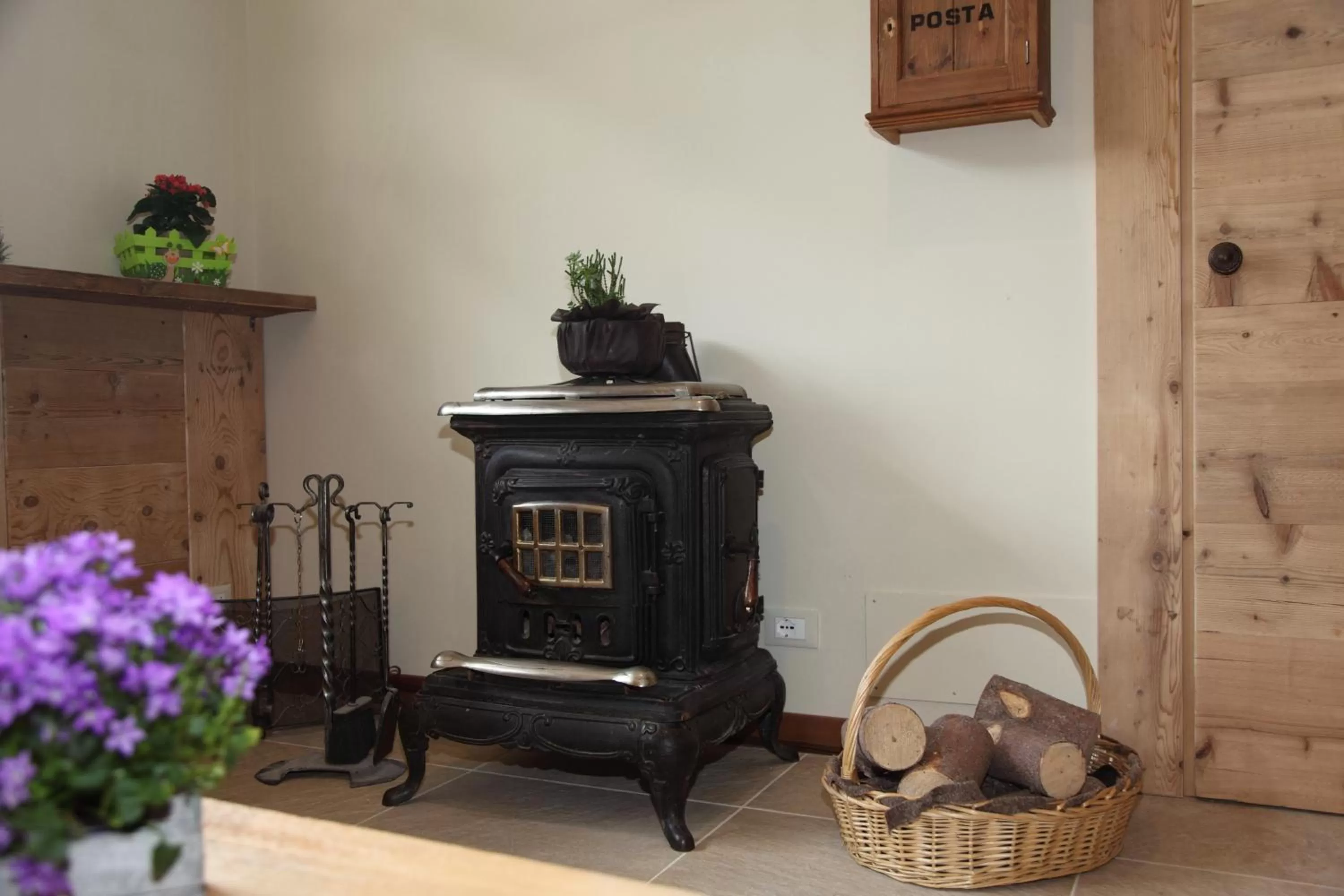 Decorative detail in Hotel Nigritella