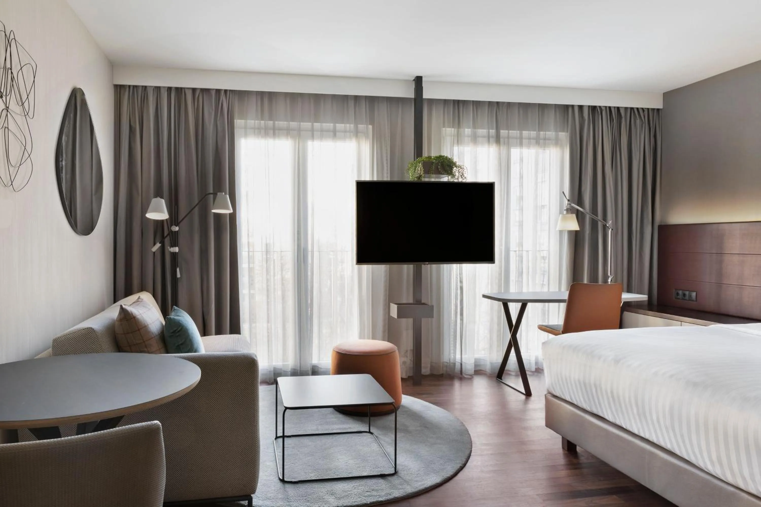 Photo of the whole room, Bed in Residence Inn by Marriott Munich City East