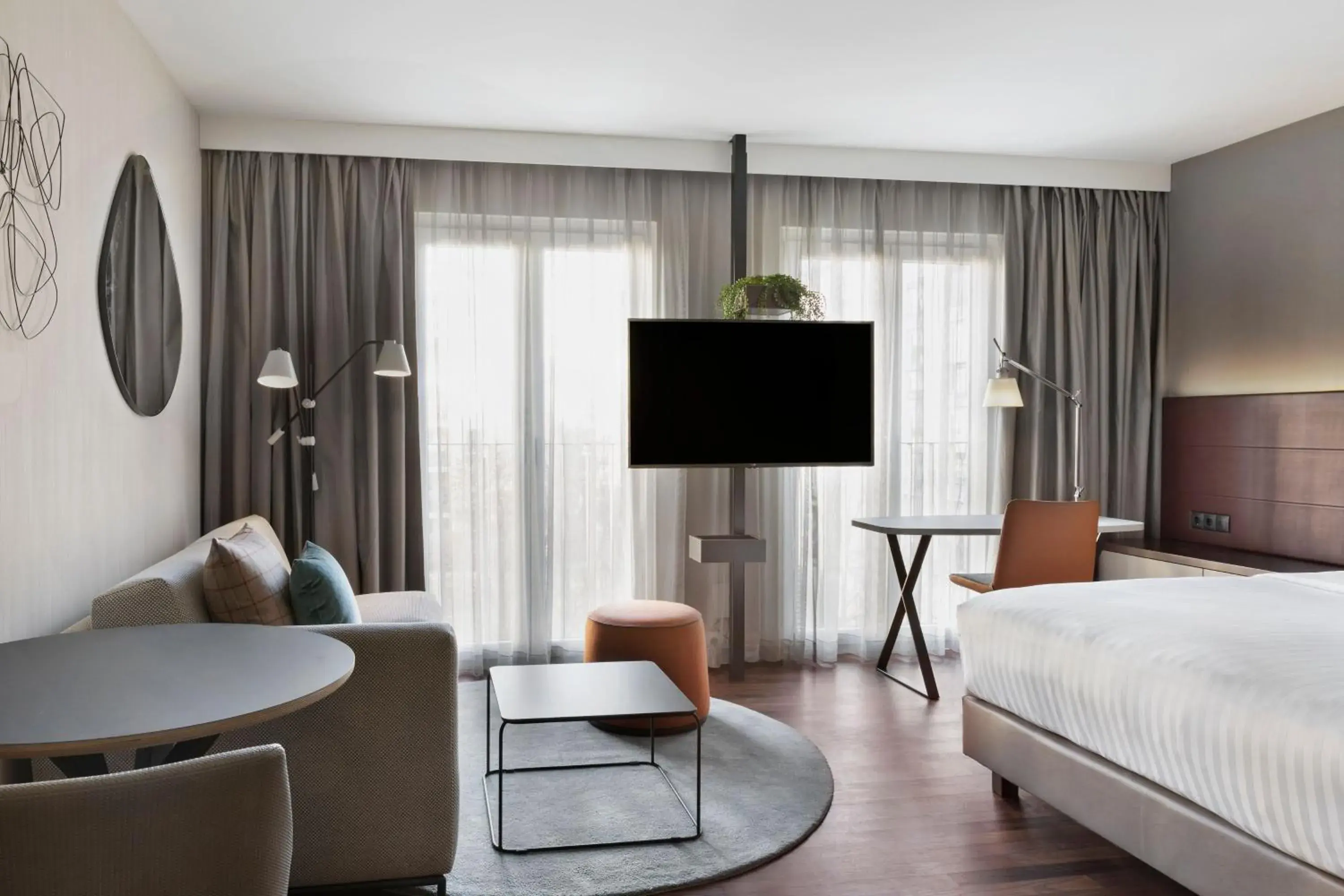 Bedroom, TV/Entertainment Center in Residence Inn by Marriott Munich City East