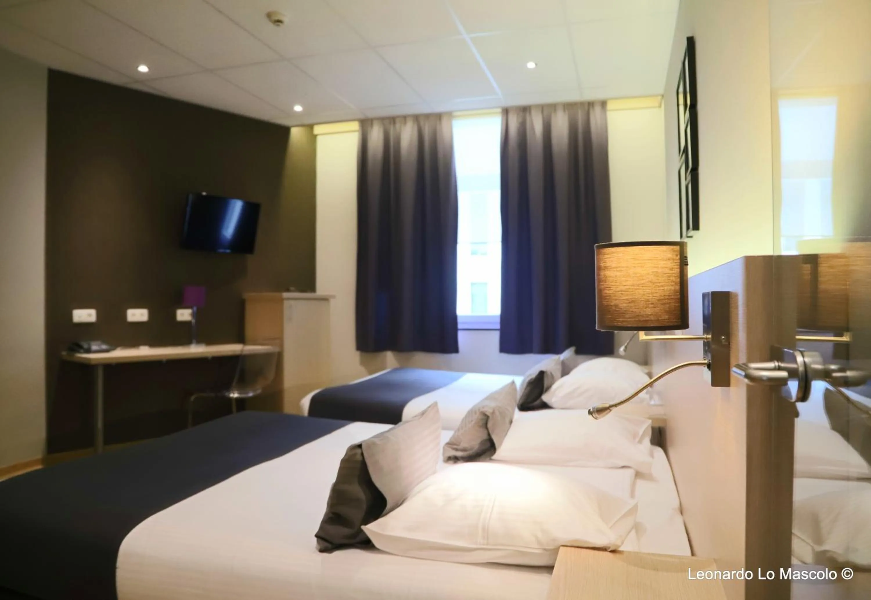 Photo of the whole room, Bed in Univers Hotel Liege-Guillemins