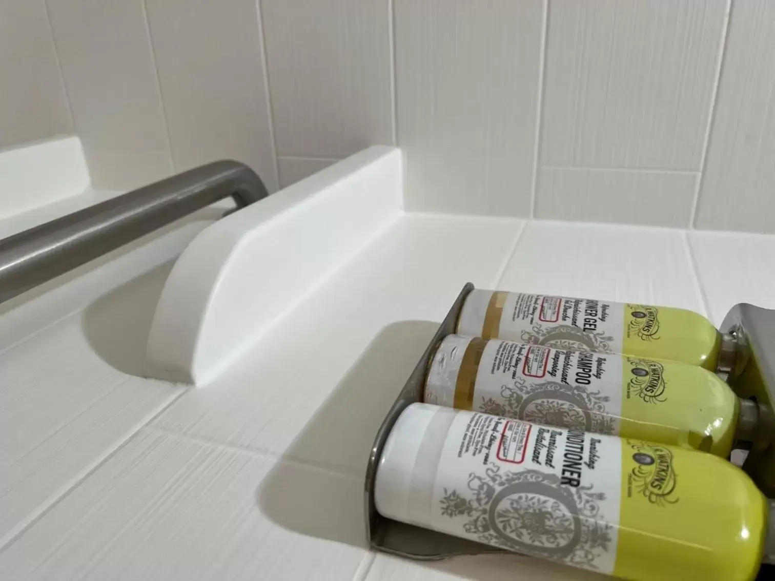 Standard Room in Holiday Inn Express Hotel & Suites Lake Elsinore, an IHG Hotel Standard Room in Holiday Inn Express Hotel & Suites Lake Elsinore, an IHG Hotel