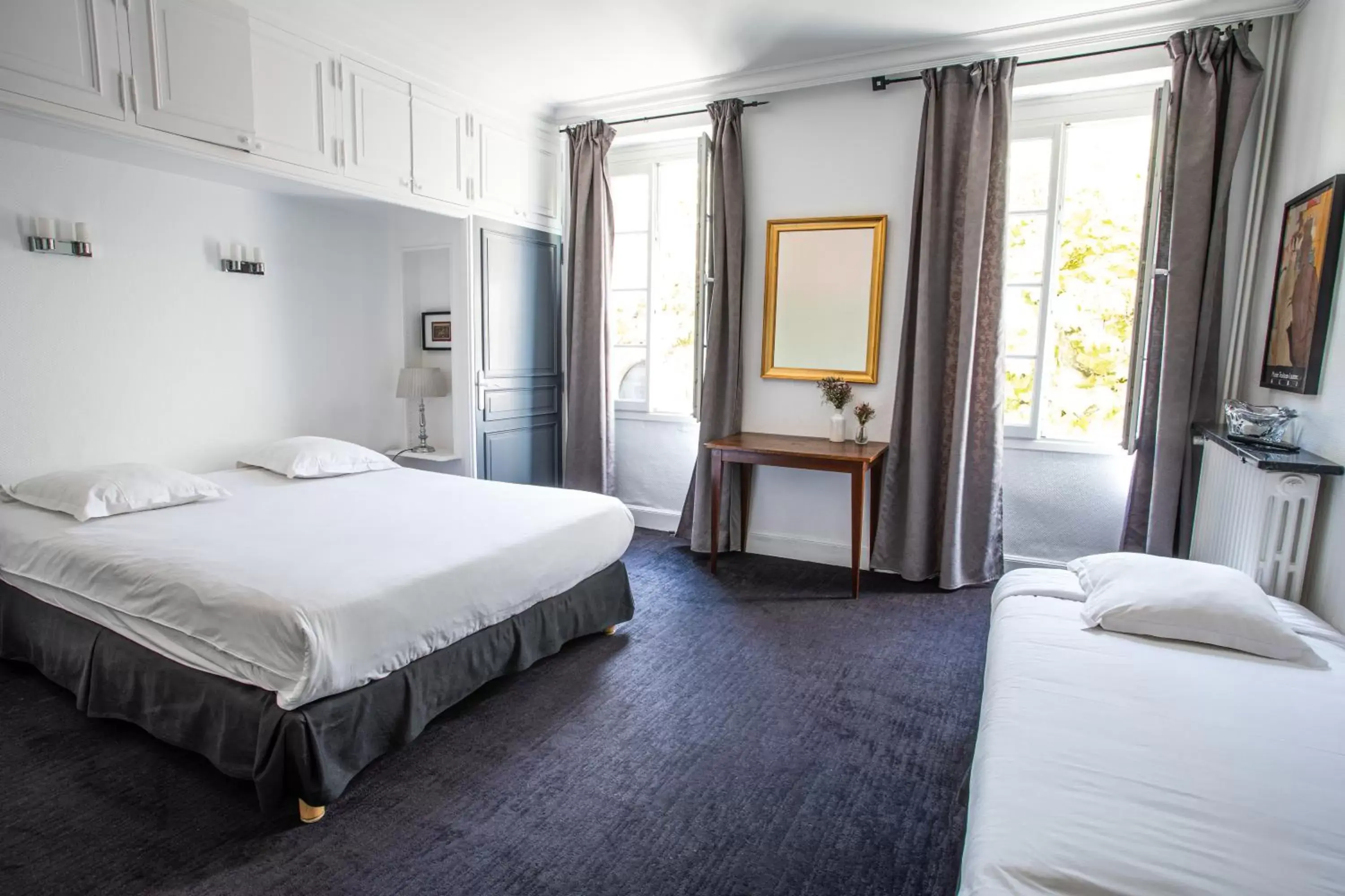 Bedroom, Bed in Hôtel Brasserie du Parc