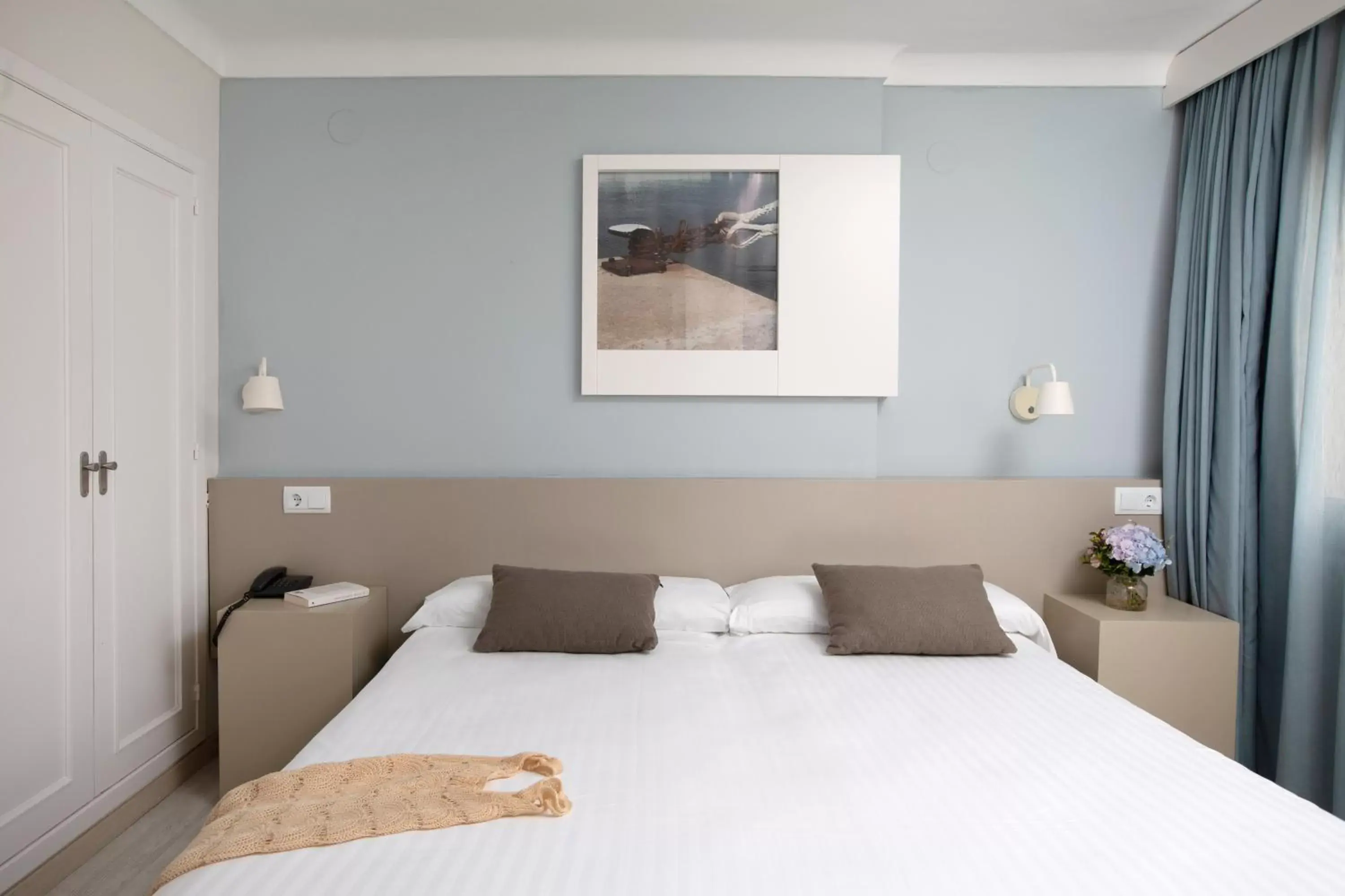 Bedroom, Bed in Prestige Mar y Sol
