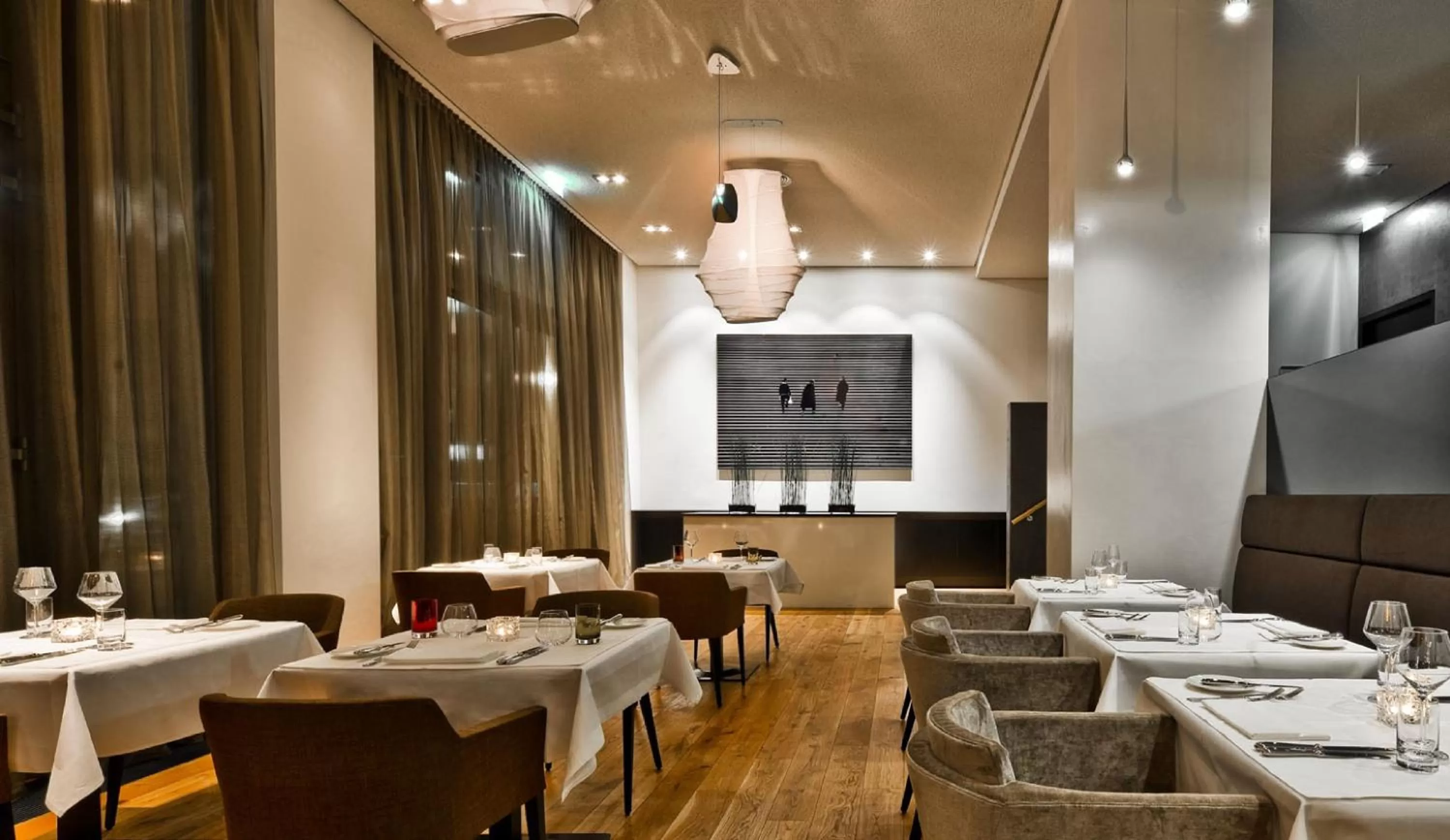 Restaurant/places to eat in COSMO Hotel Berlin Mitte